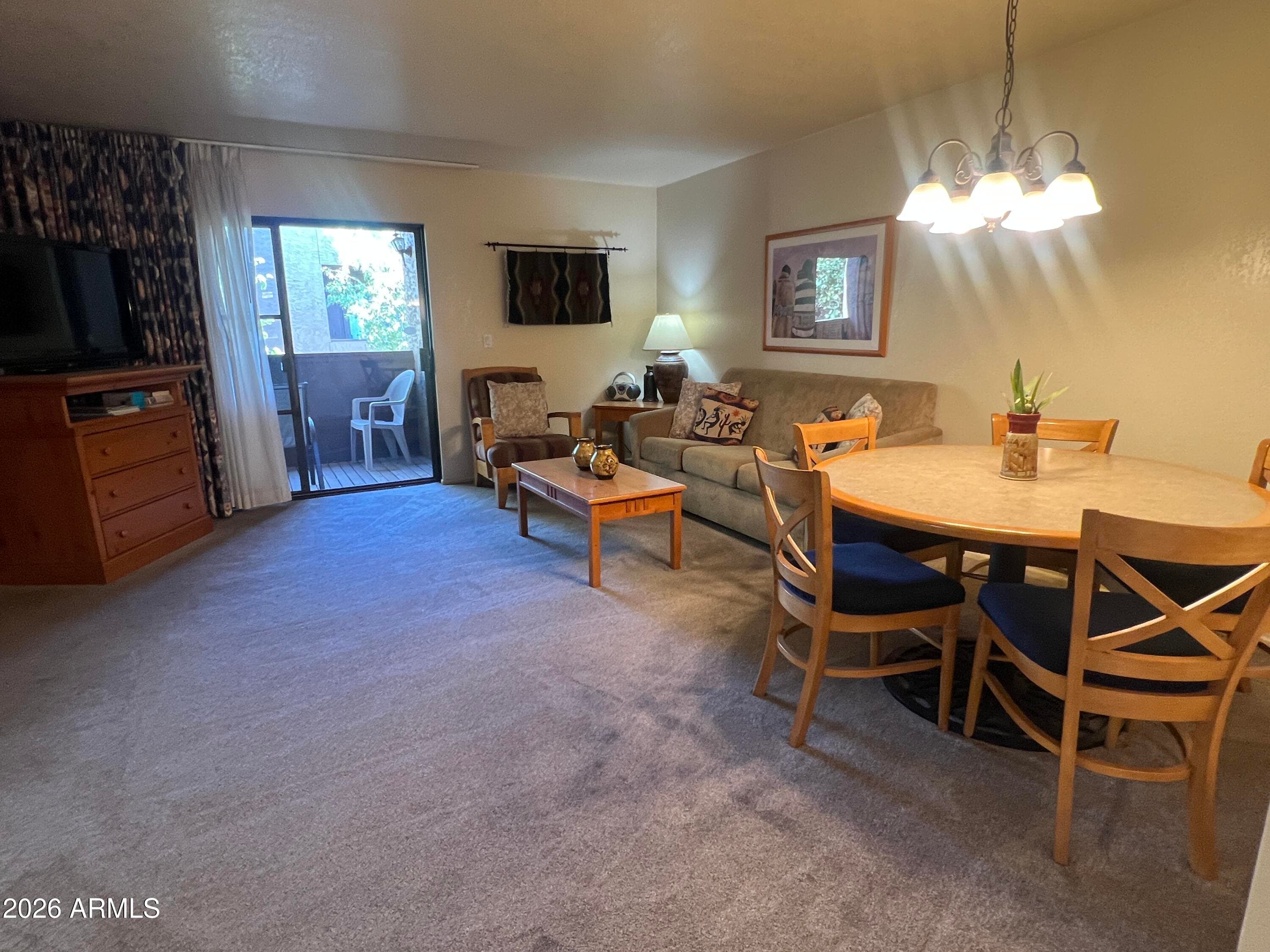 886 W GALVESTON ST - See more photos
