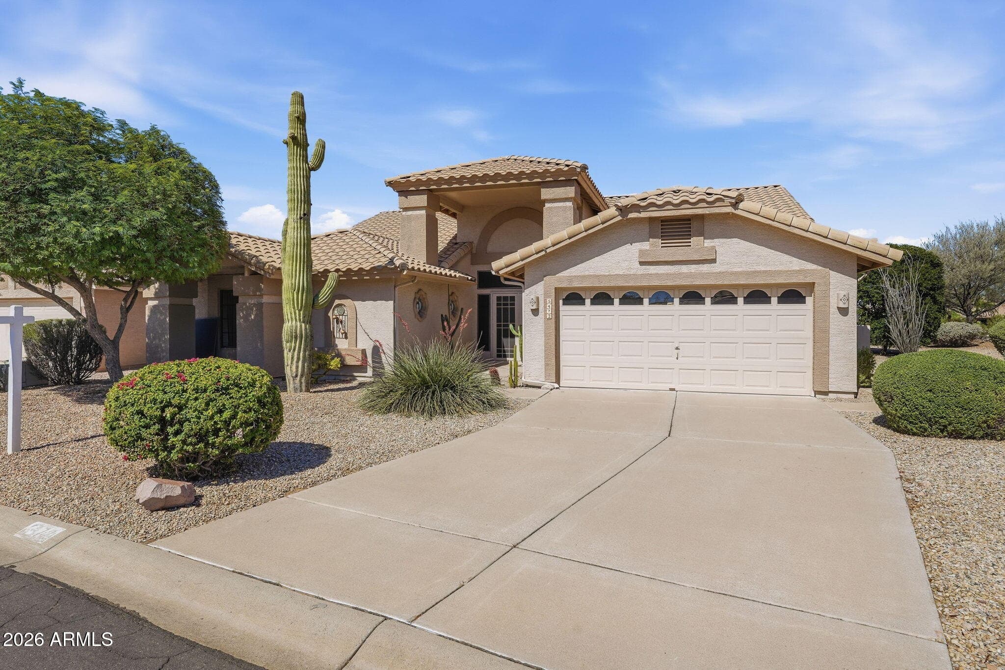 5472 S Feather Bush Ct — photo 1