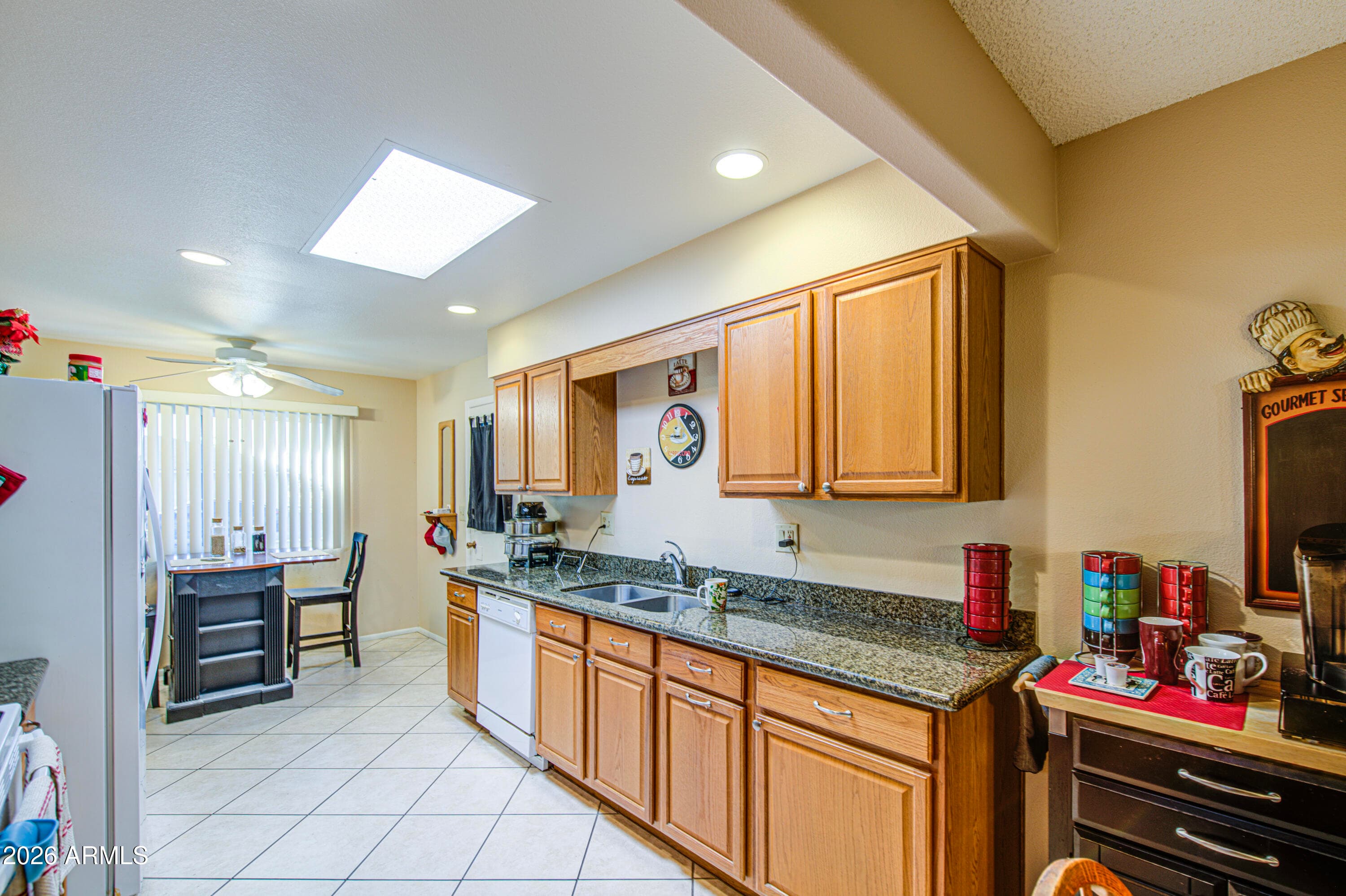 10022 W KINGSWOOD CIRCLE - Photo 1