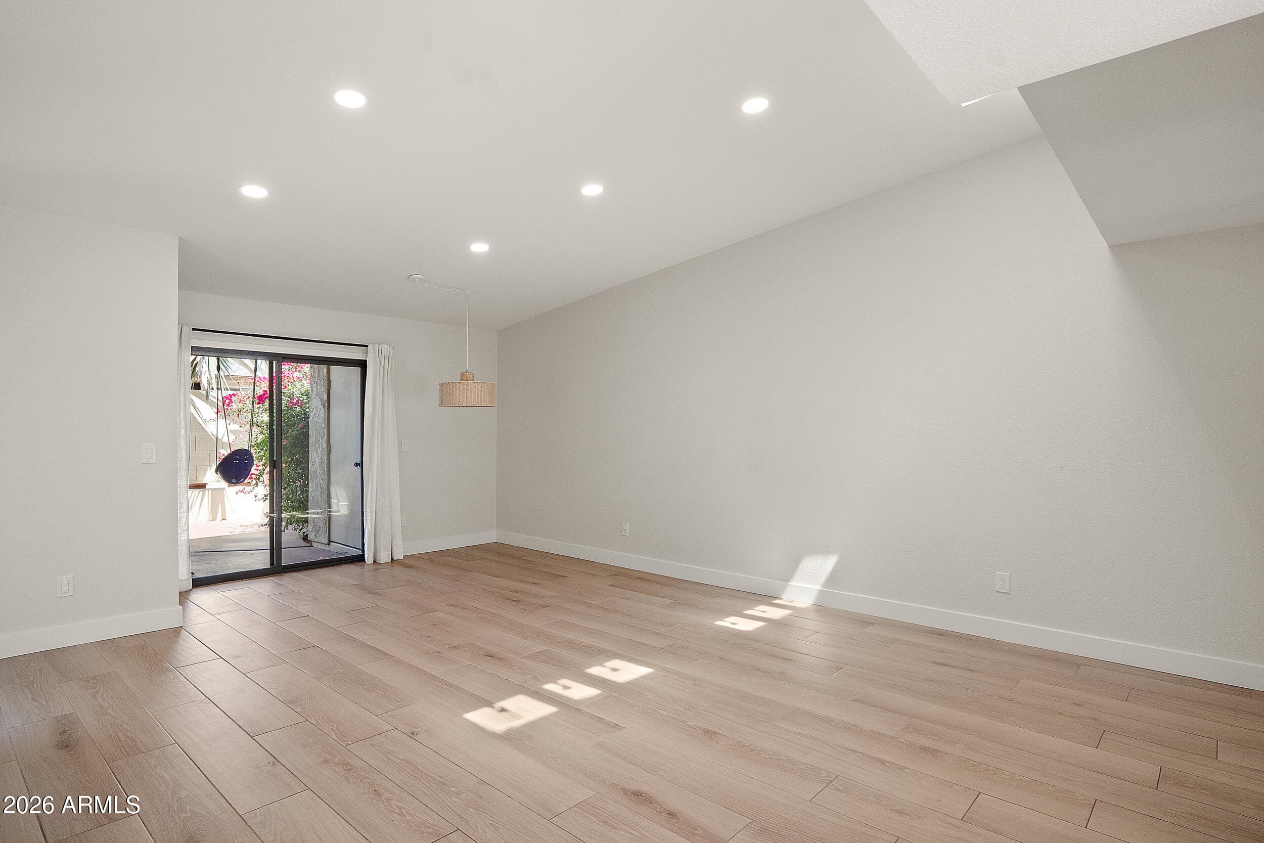 4322 N 28TH WAY - Photo 5