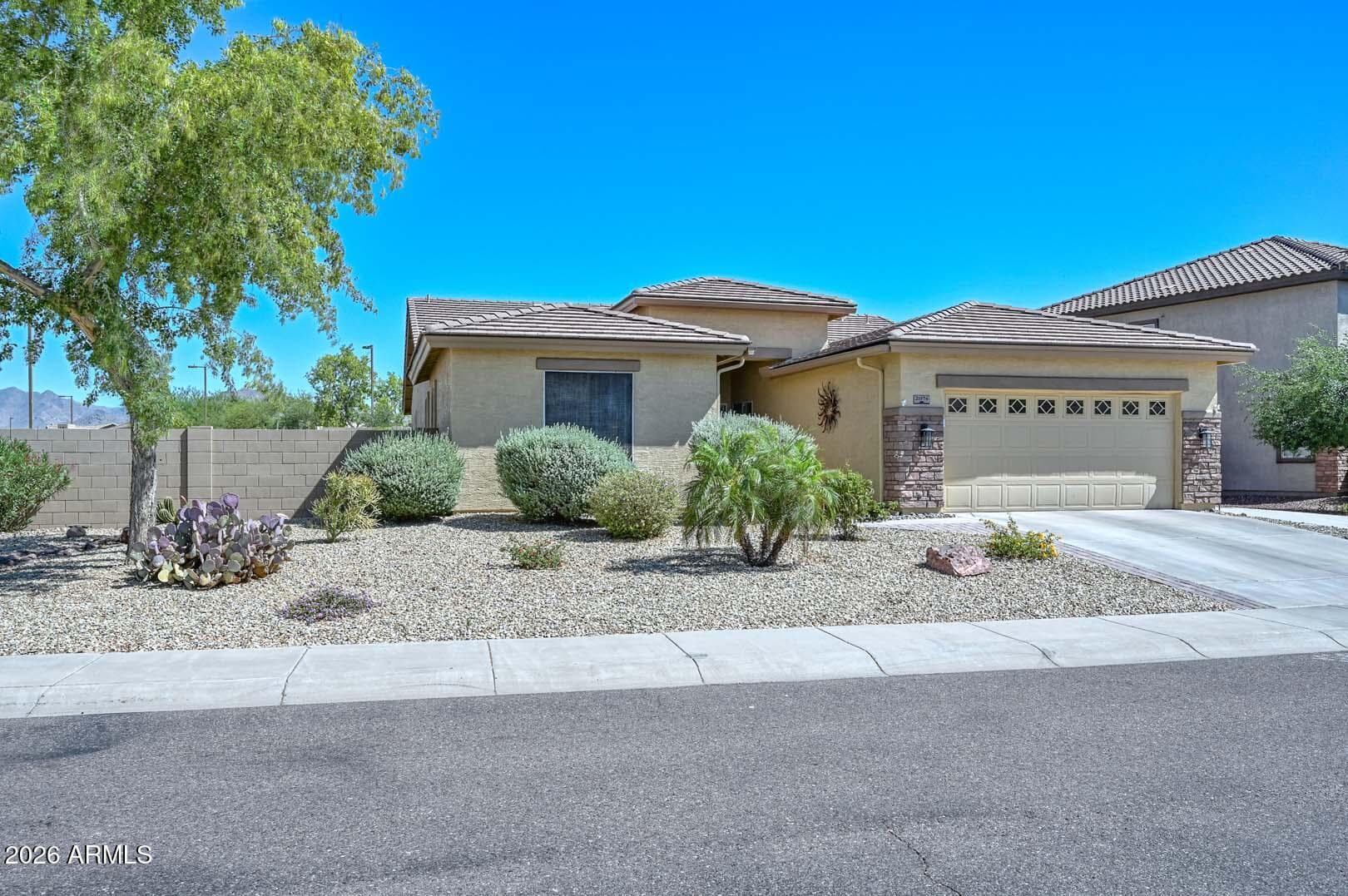 21974 W LASSO W LN - Photo 5