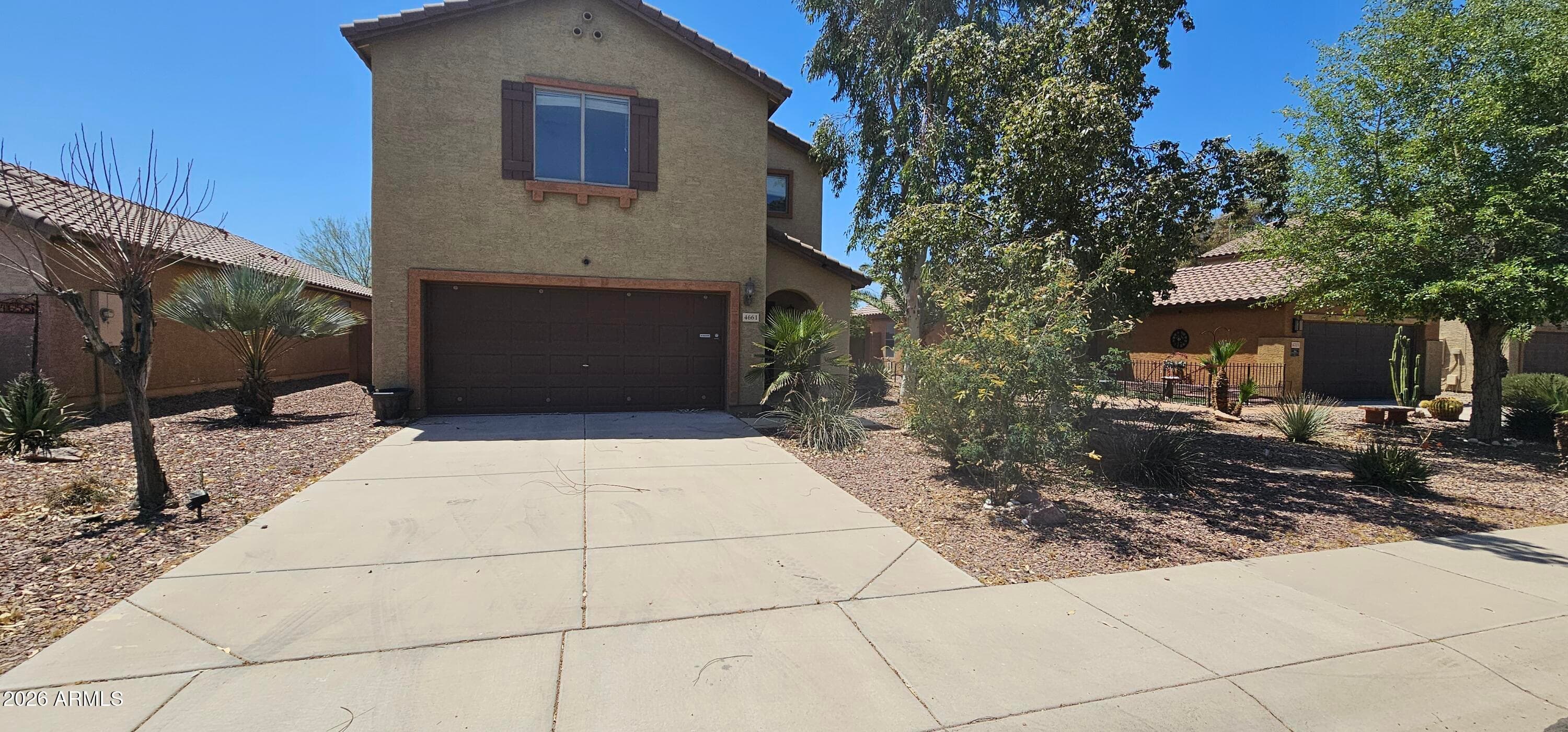 4661 W Lemon Ave — photo 1