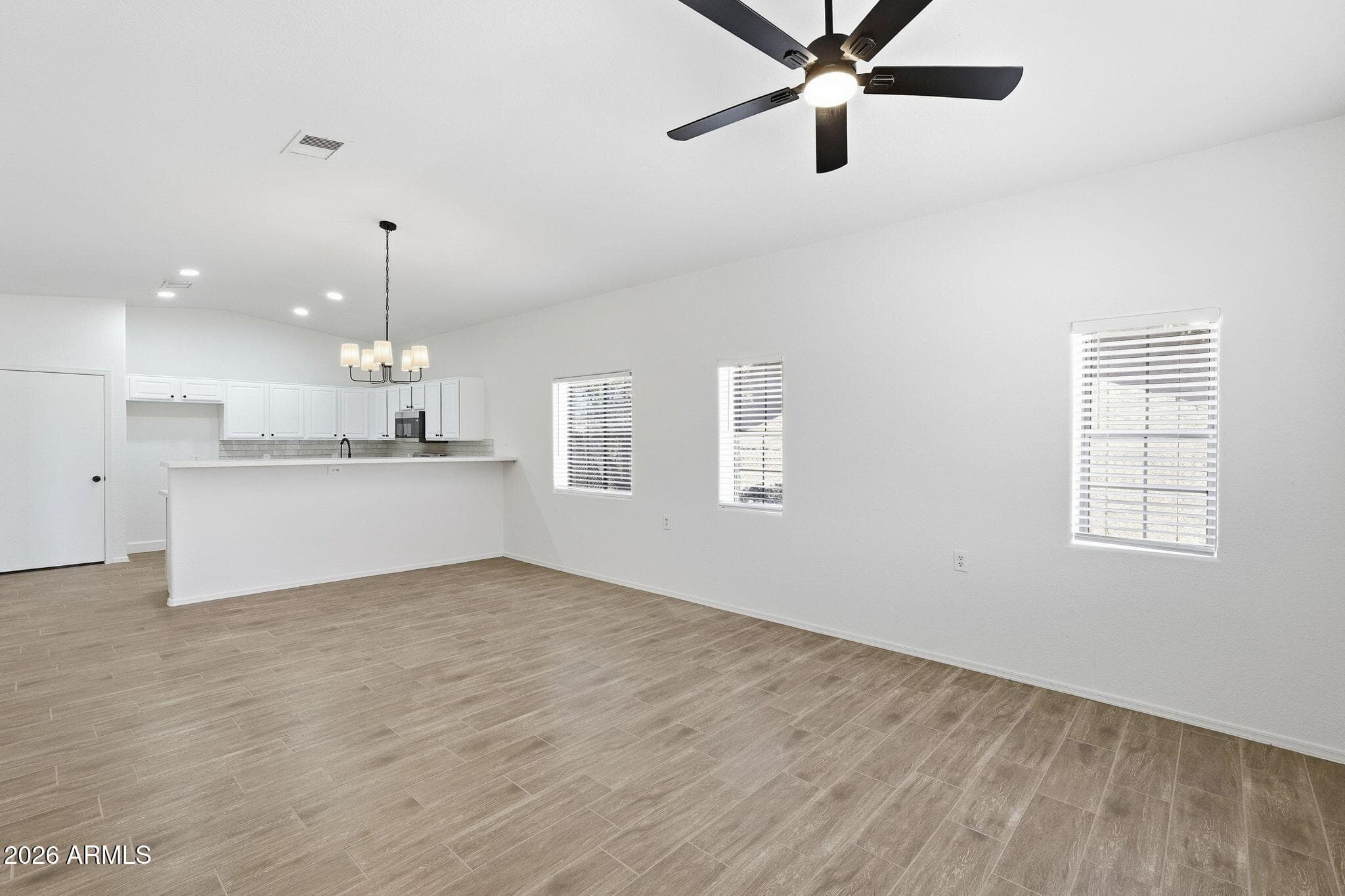 5821 E CALLE MAGDALENA -- - Photo 2