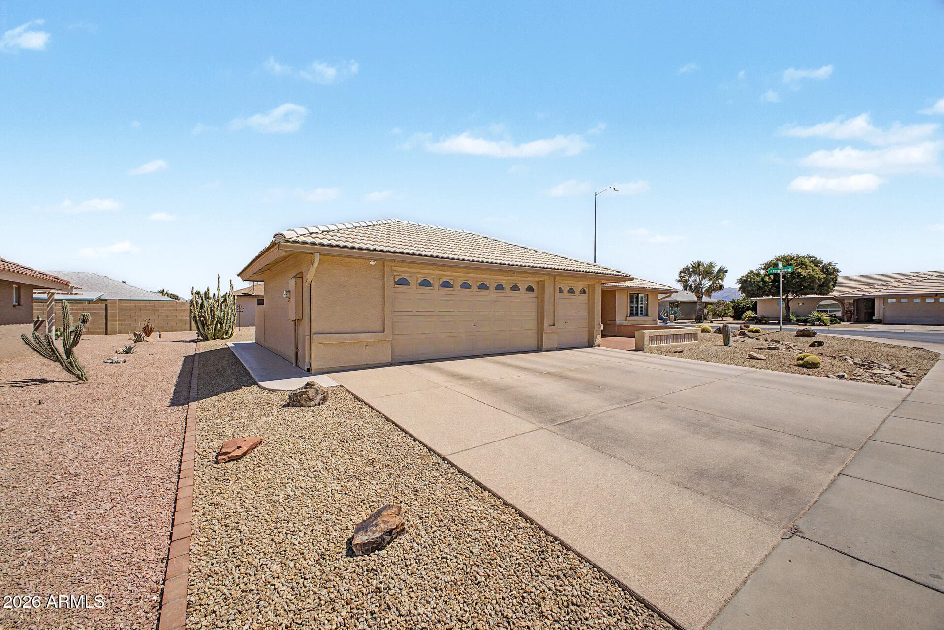 11538 E Medina Ave — photo 2