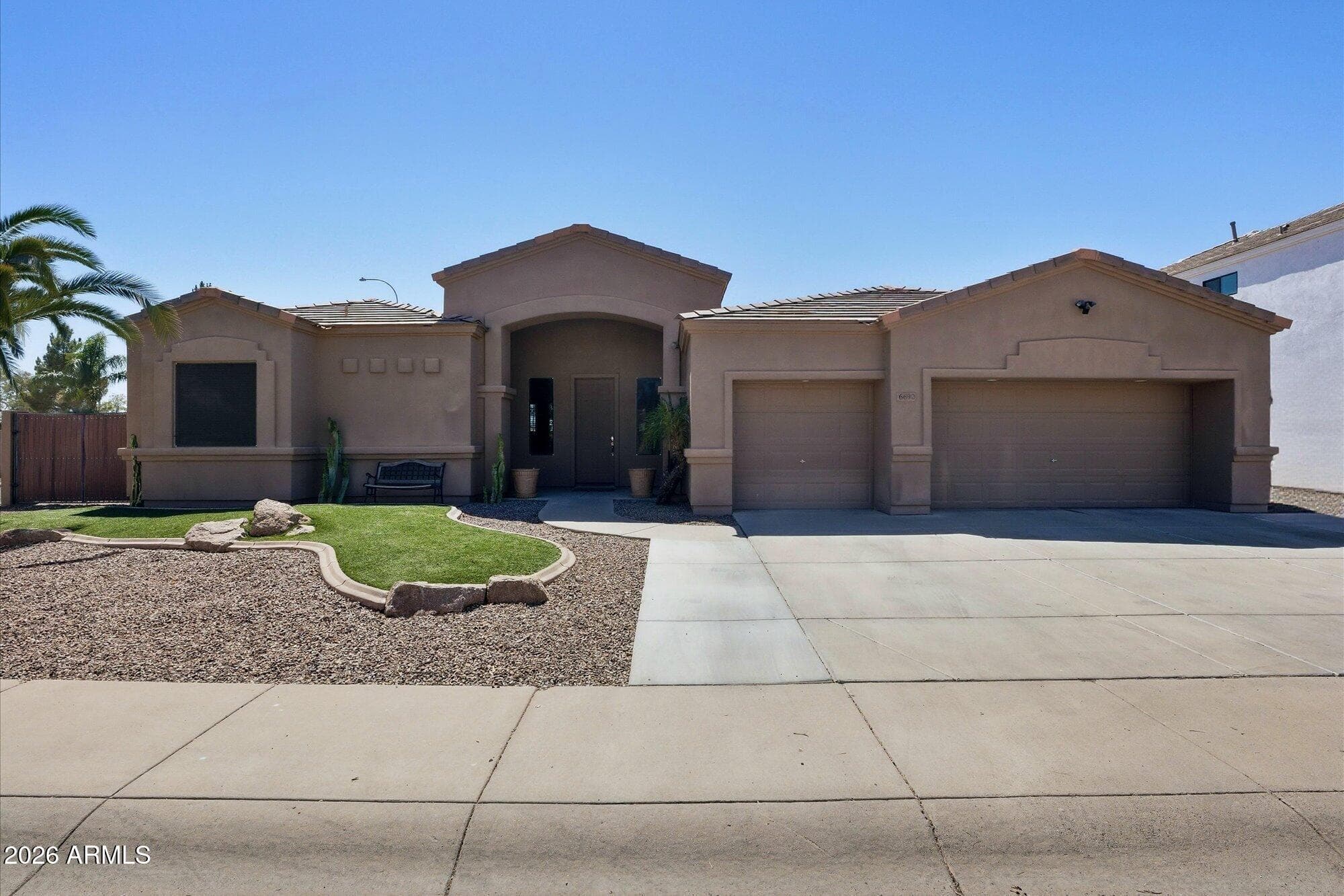 6690 S EUCALYPTUS PL - Photo 4