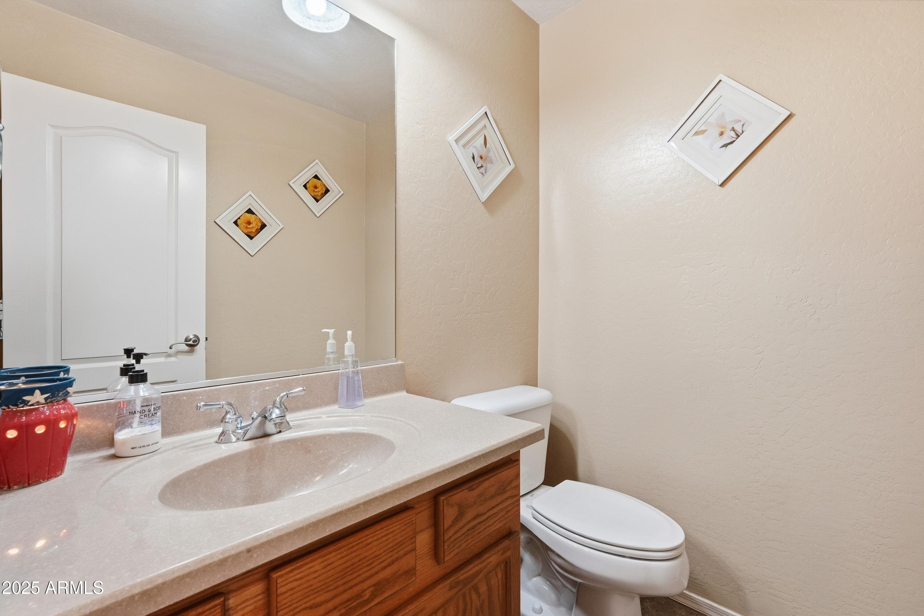 18391 W Port Royale Ln — photo 40