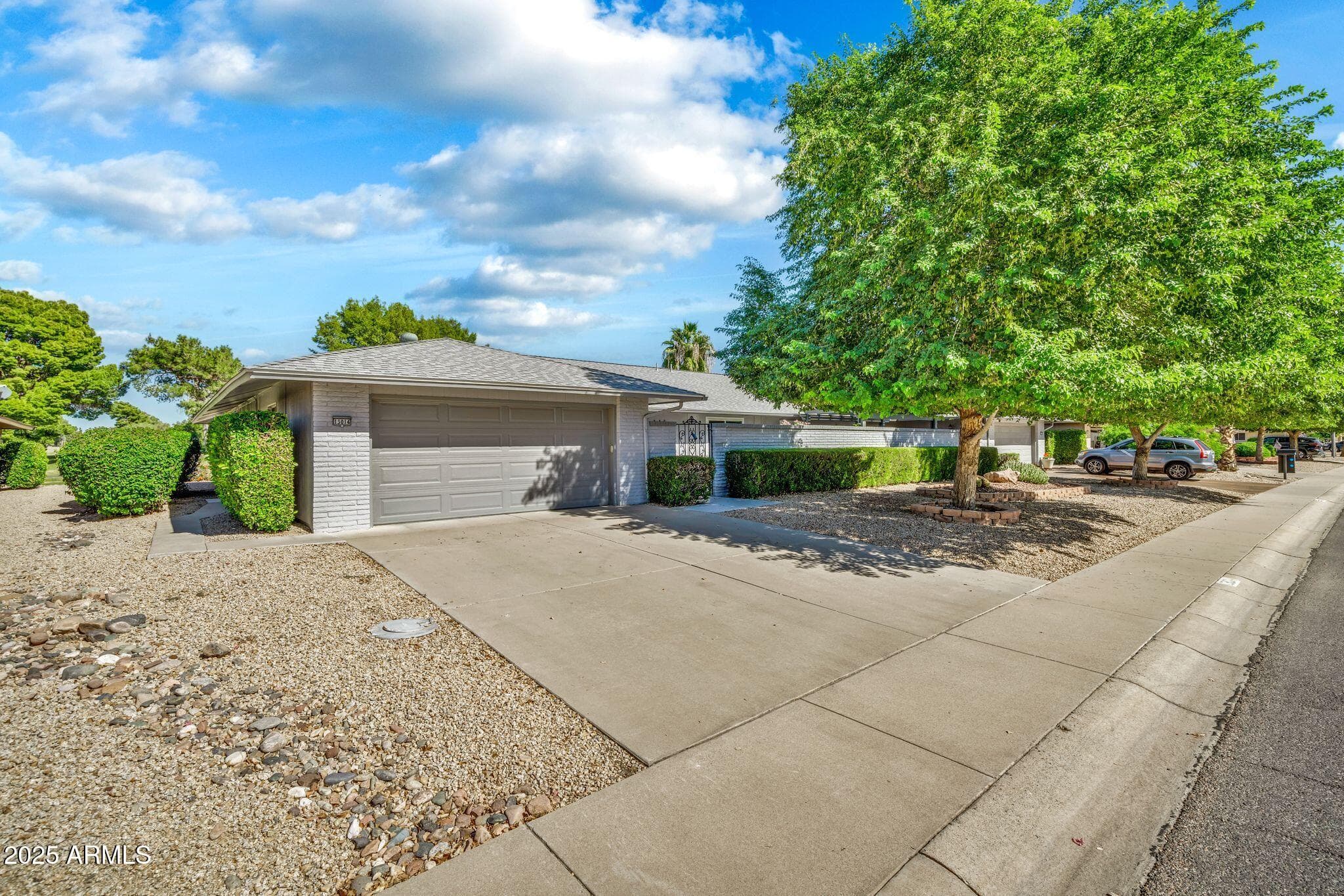 13014 W Desert Glen Dr — photo 2