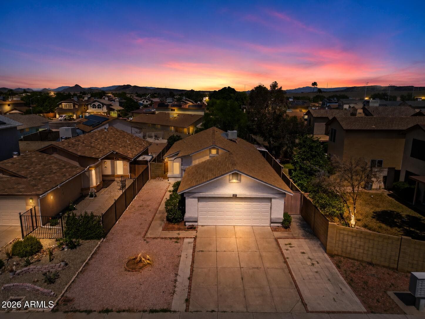 3622 W Marco Polo Rd — photo 2