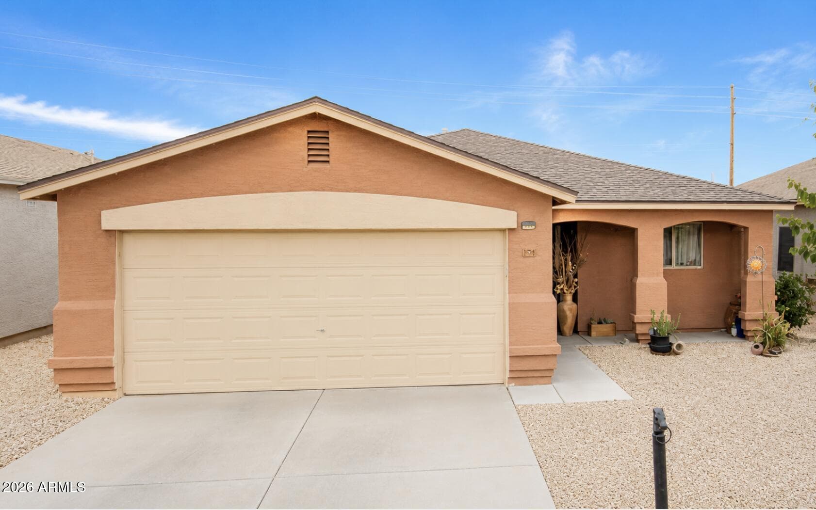 878 E Silversmith Trail — photo 1