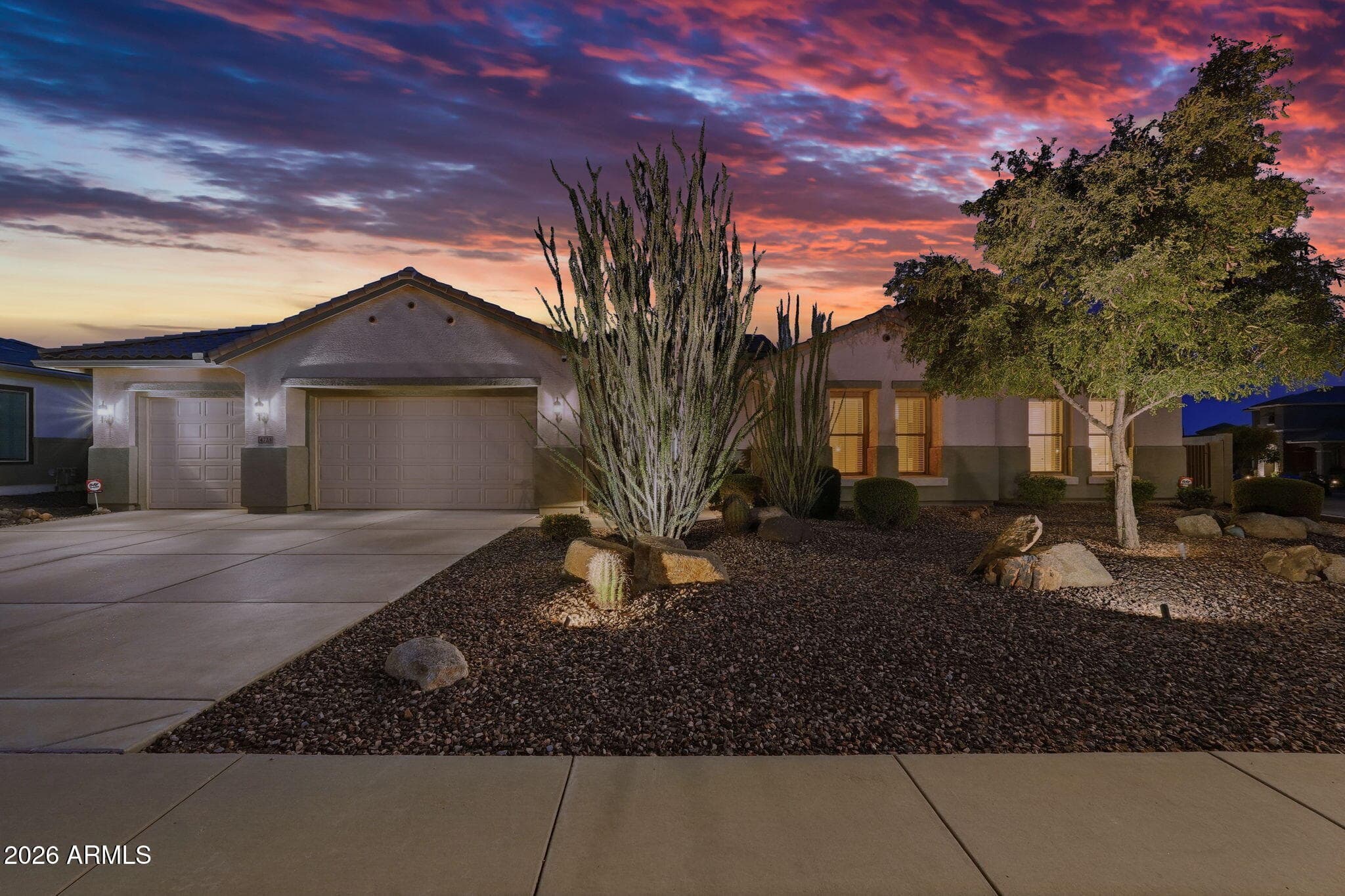 4723 W CULPEPPER DR - Photo 1