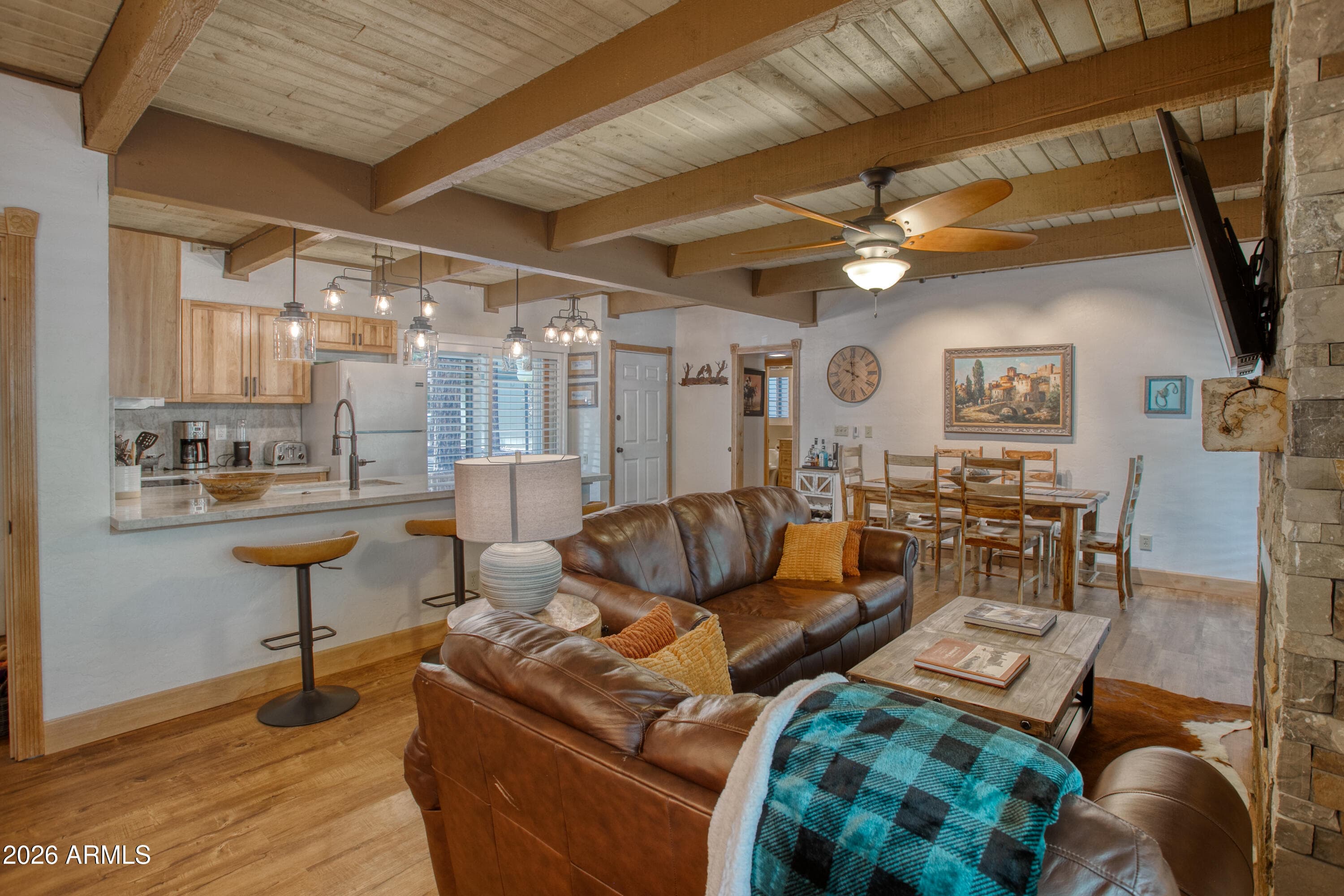 2804 PARK CIRCLE - Photo 4