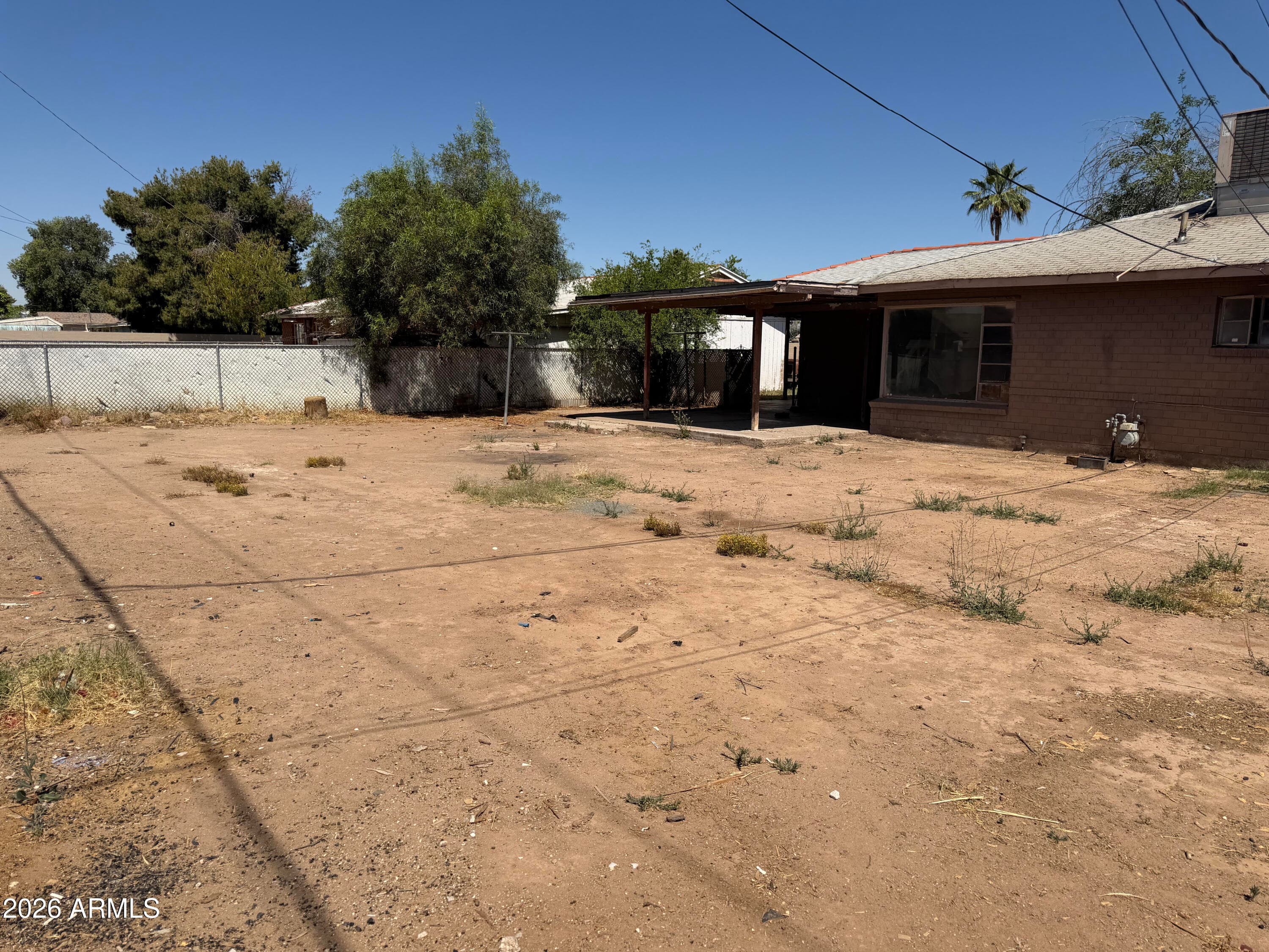 2053 W HAZELWOOD ST - See more photos