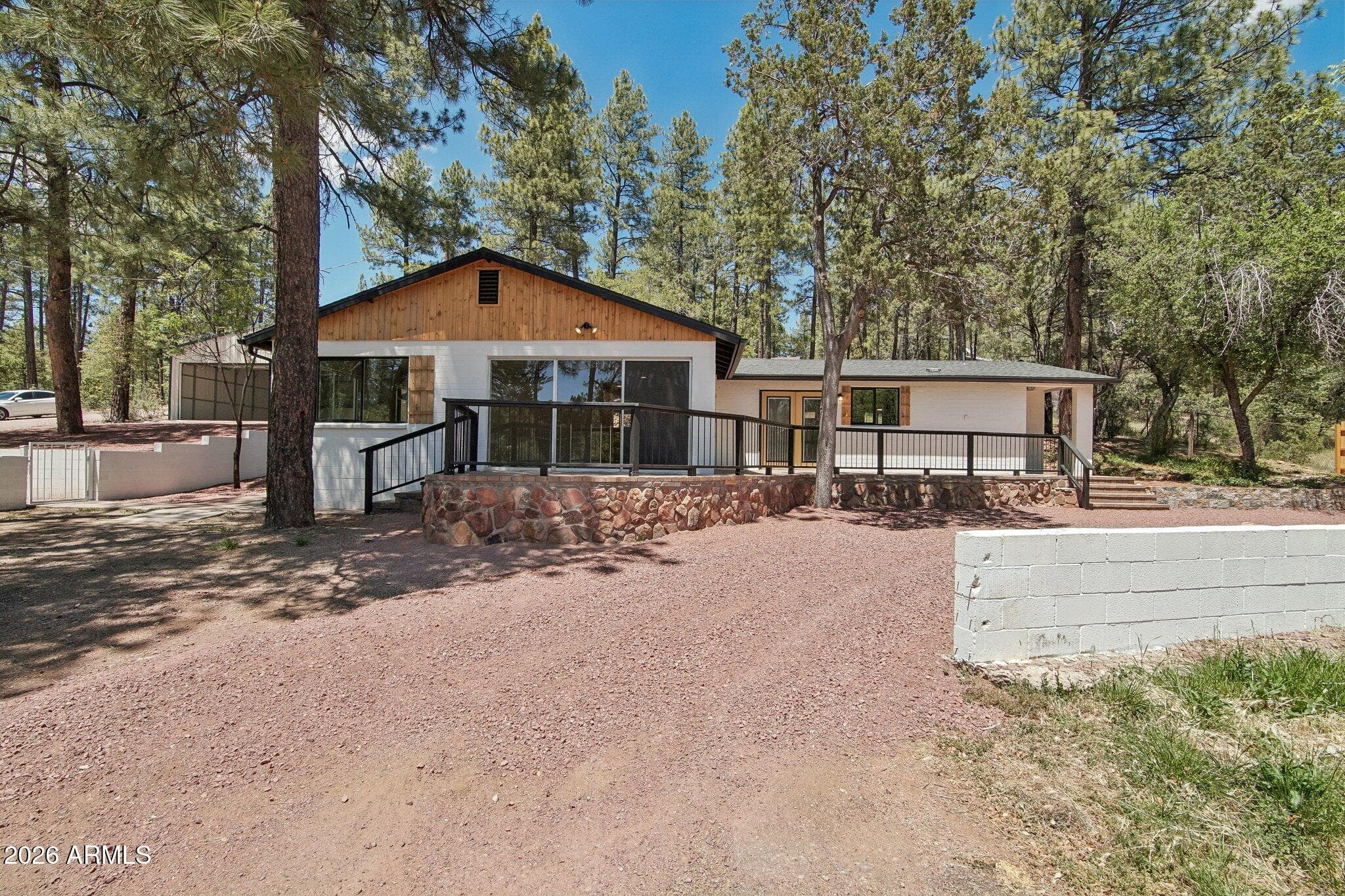 8324 W Fossil Creek Rd — photo 2