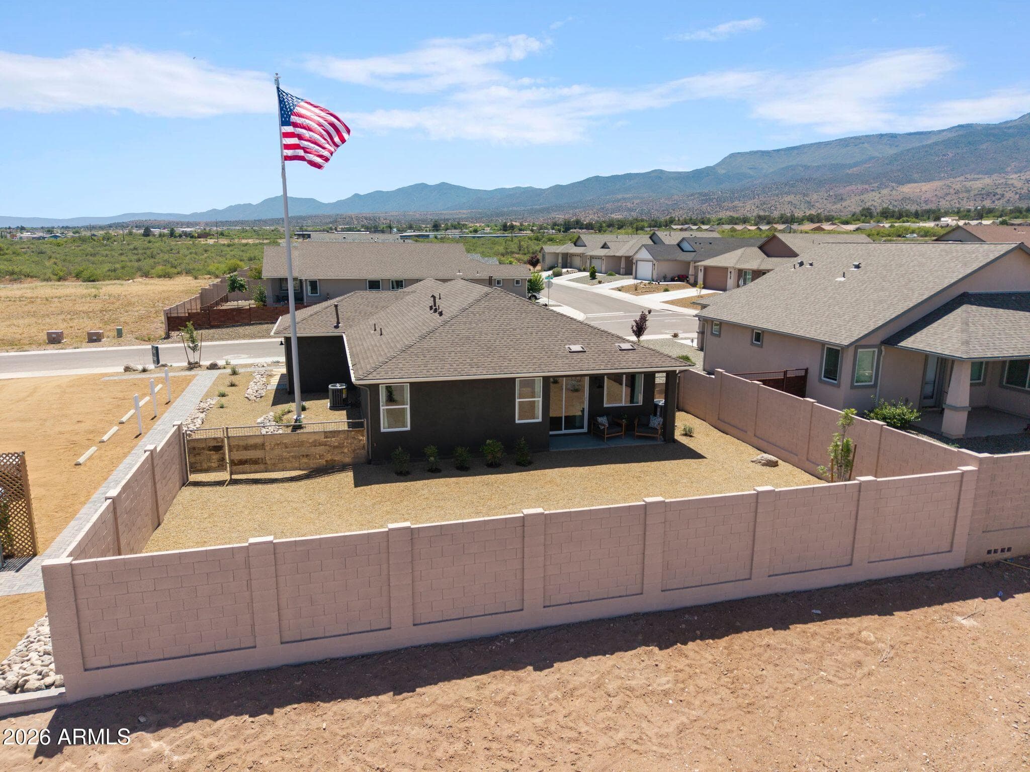 994 MAGNUM LN - Photo 3