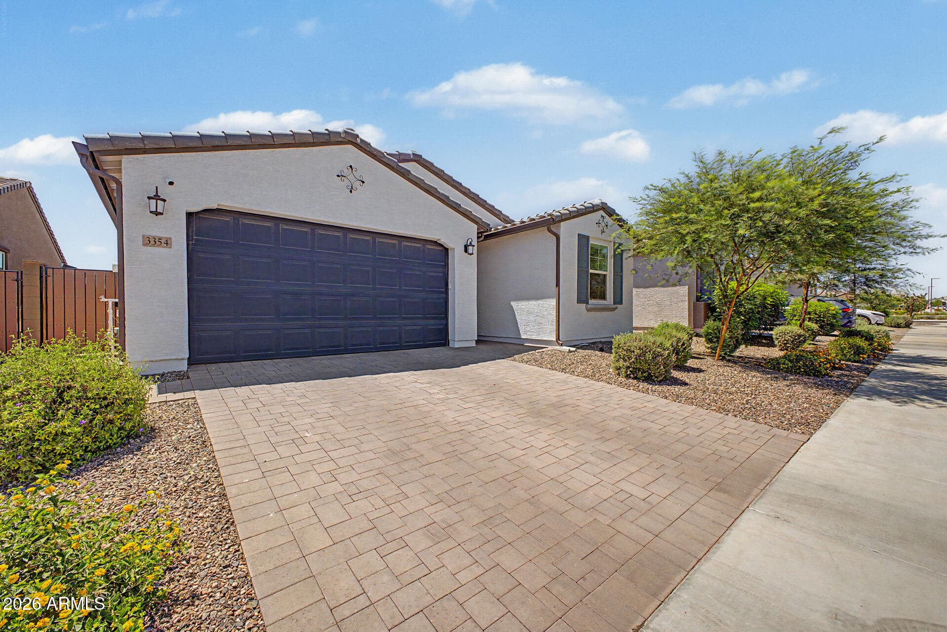 3354 S 155th Ln — photo 2