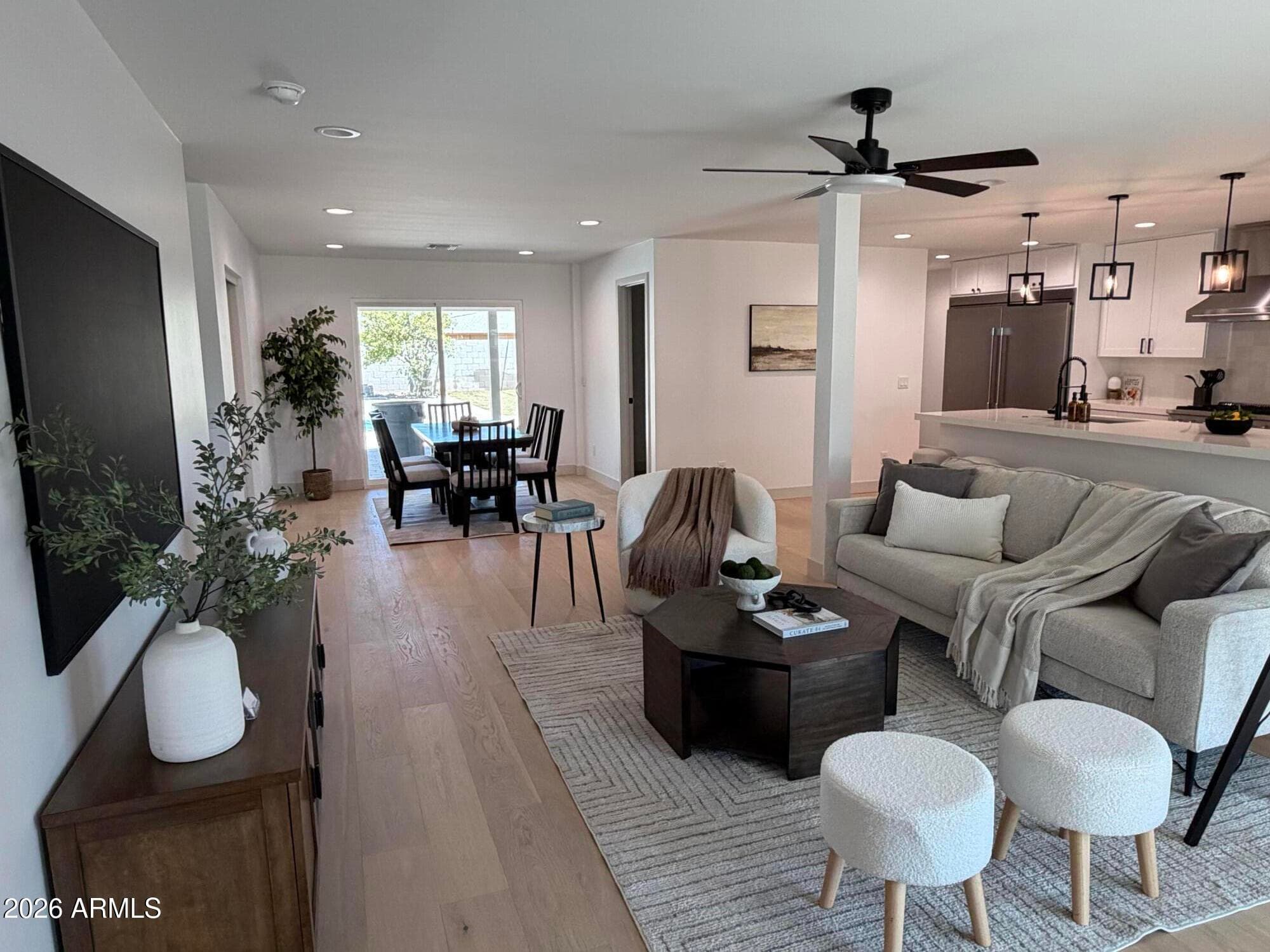 4646 E VERNON AVE - Photo 1
