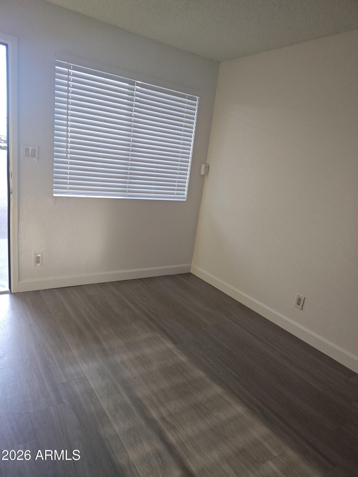 7114 N 66TH DR - Photo 4