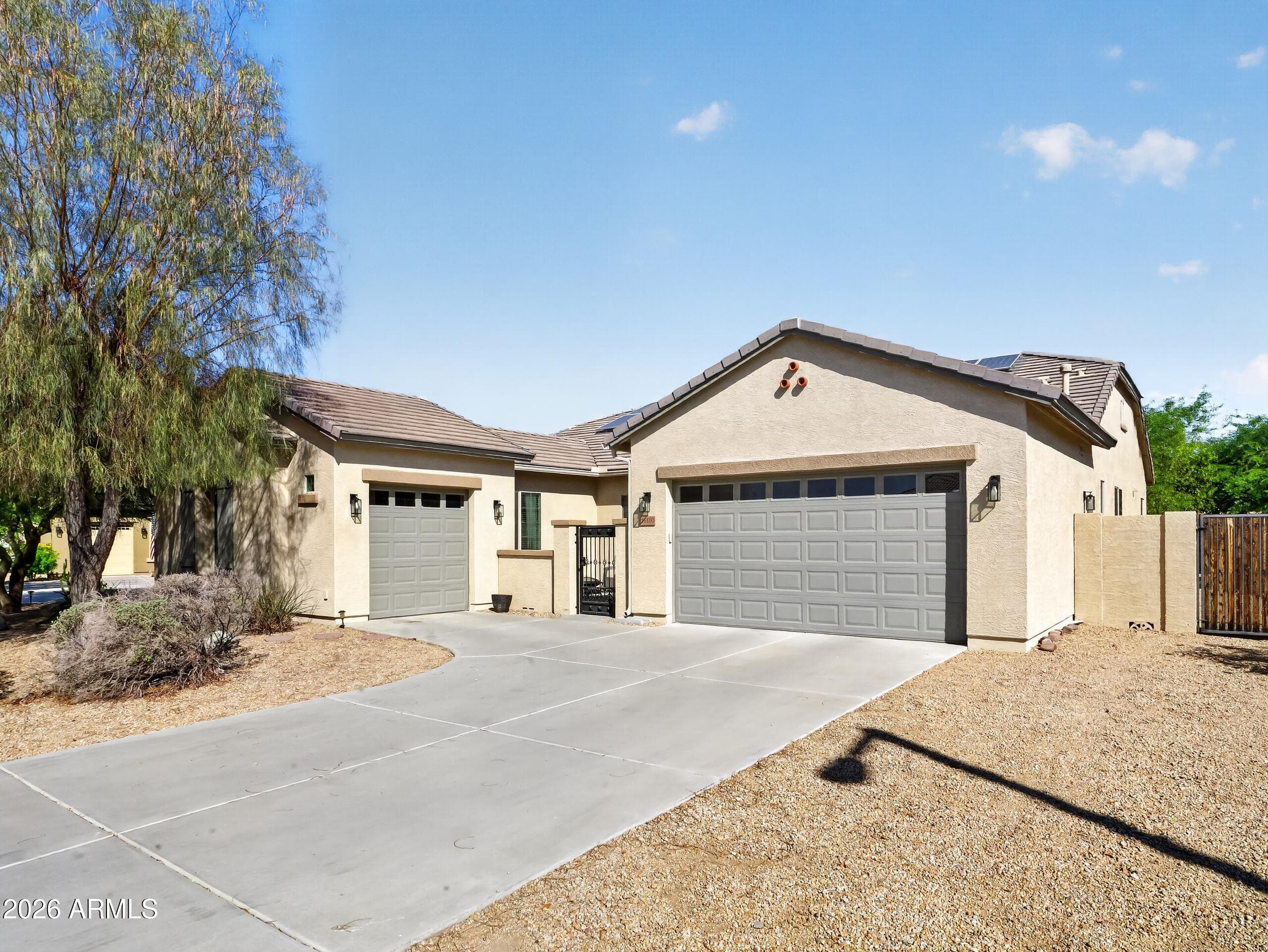 16100 W CORONADO RD - Photo 2