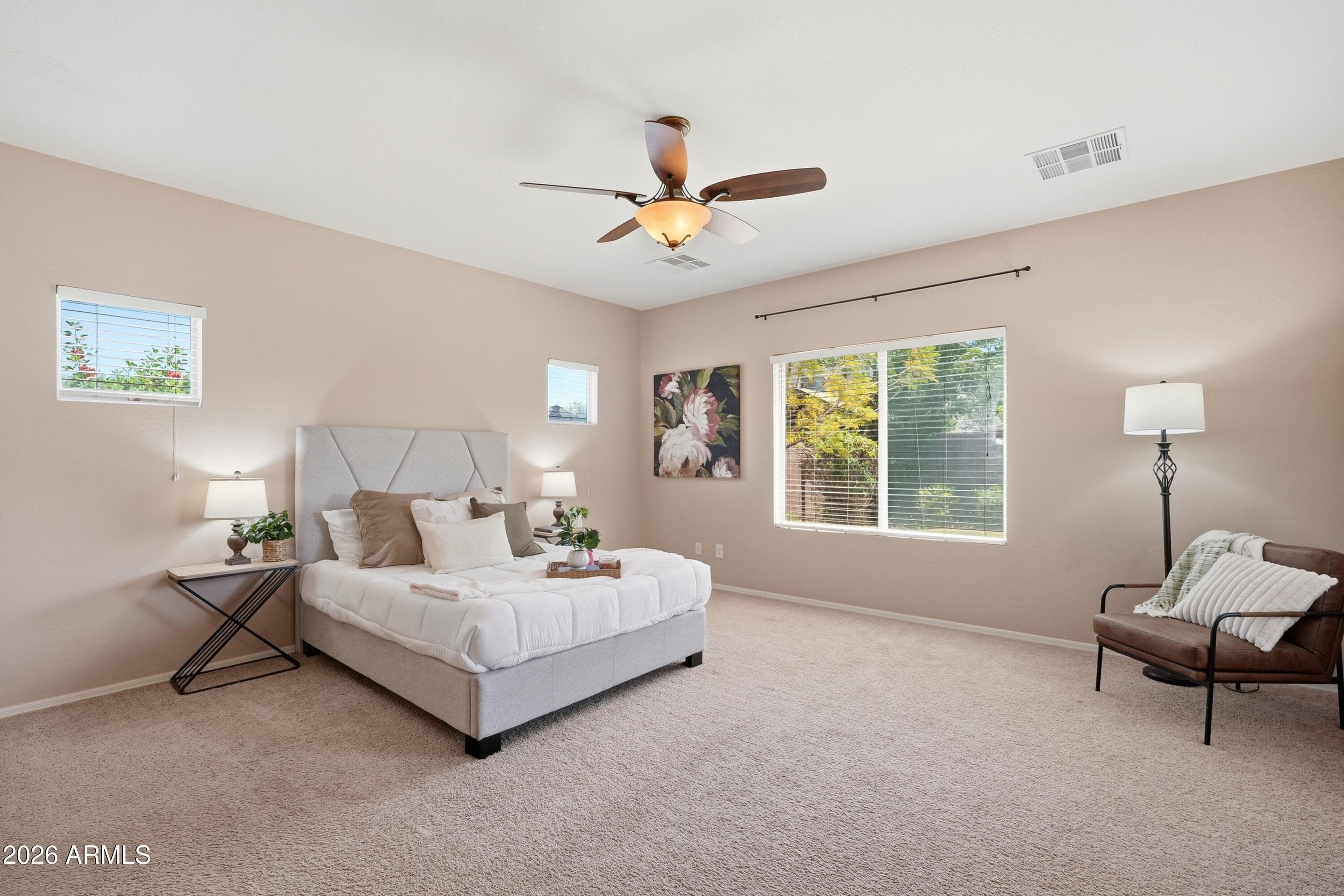 2845 E MELROSE ST - Photo 4
