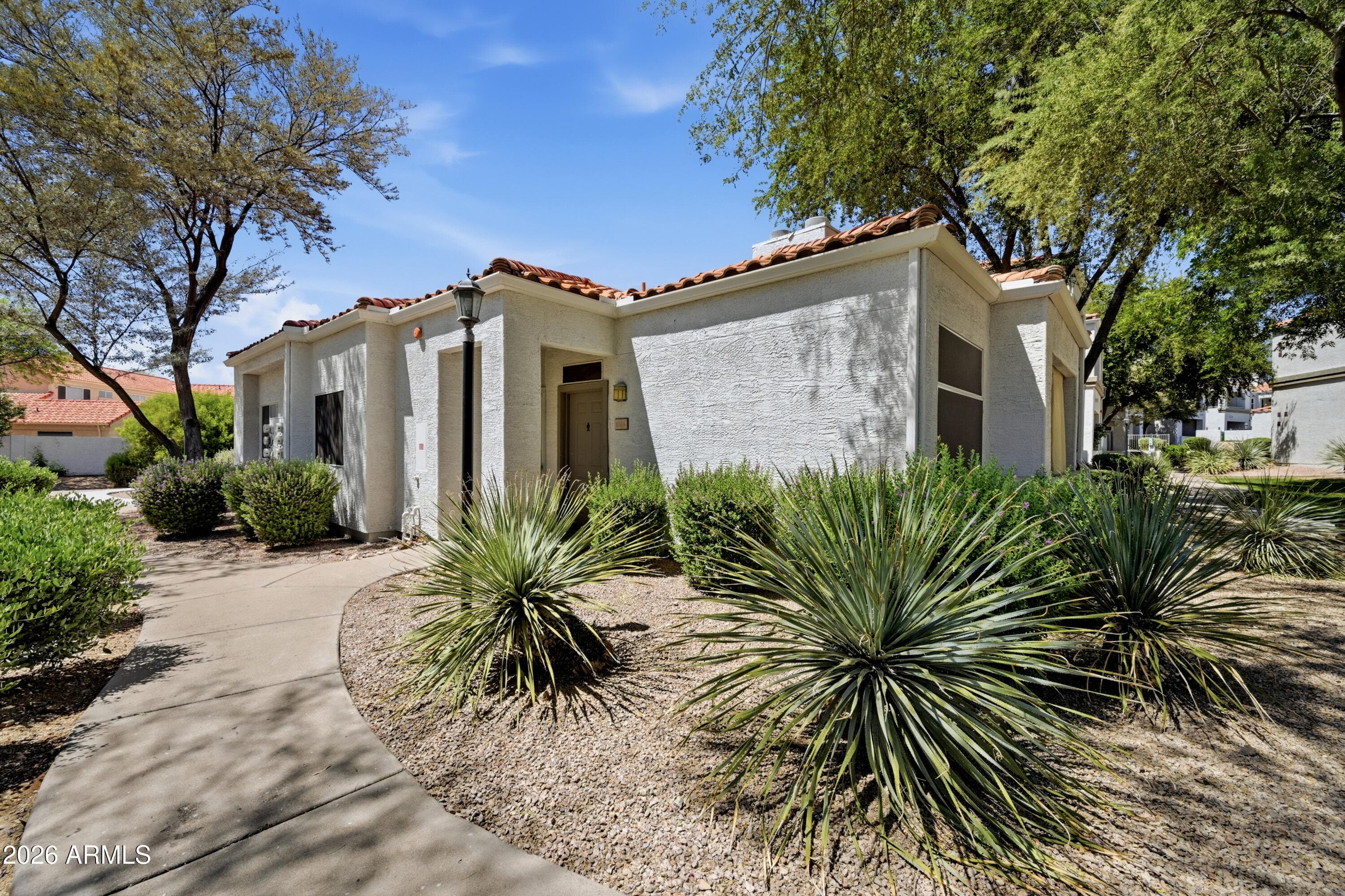 11375 E Sahuaro Dr 1086 — photo 1