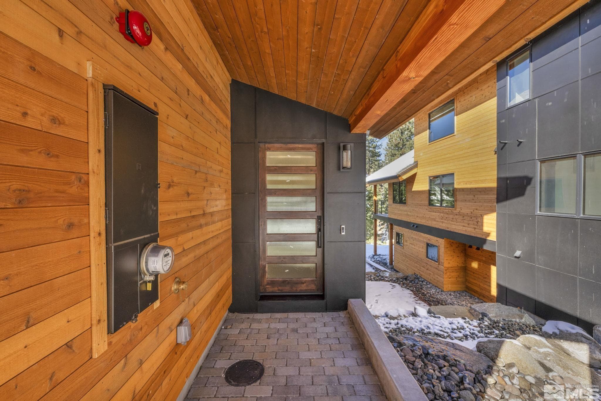 152 Sierra Colina Dr 37 — photo 2
