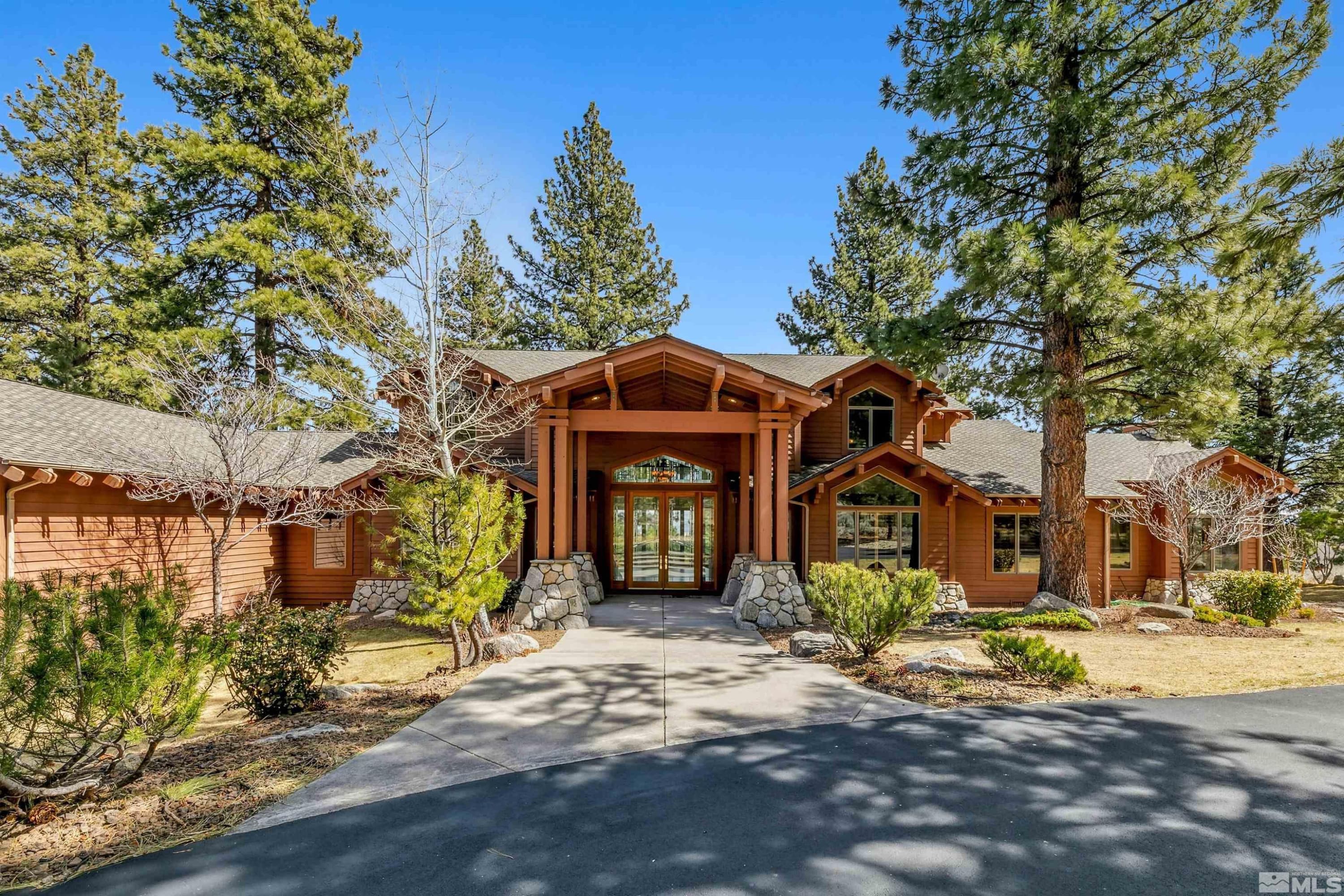 210 Sheridan Creek Ct — photo 1