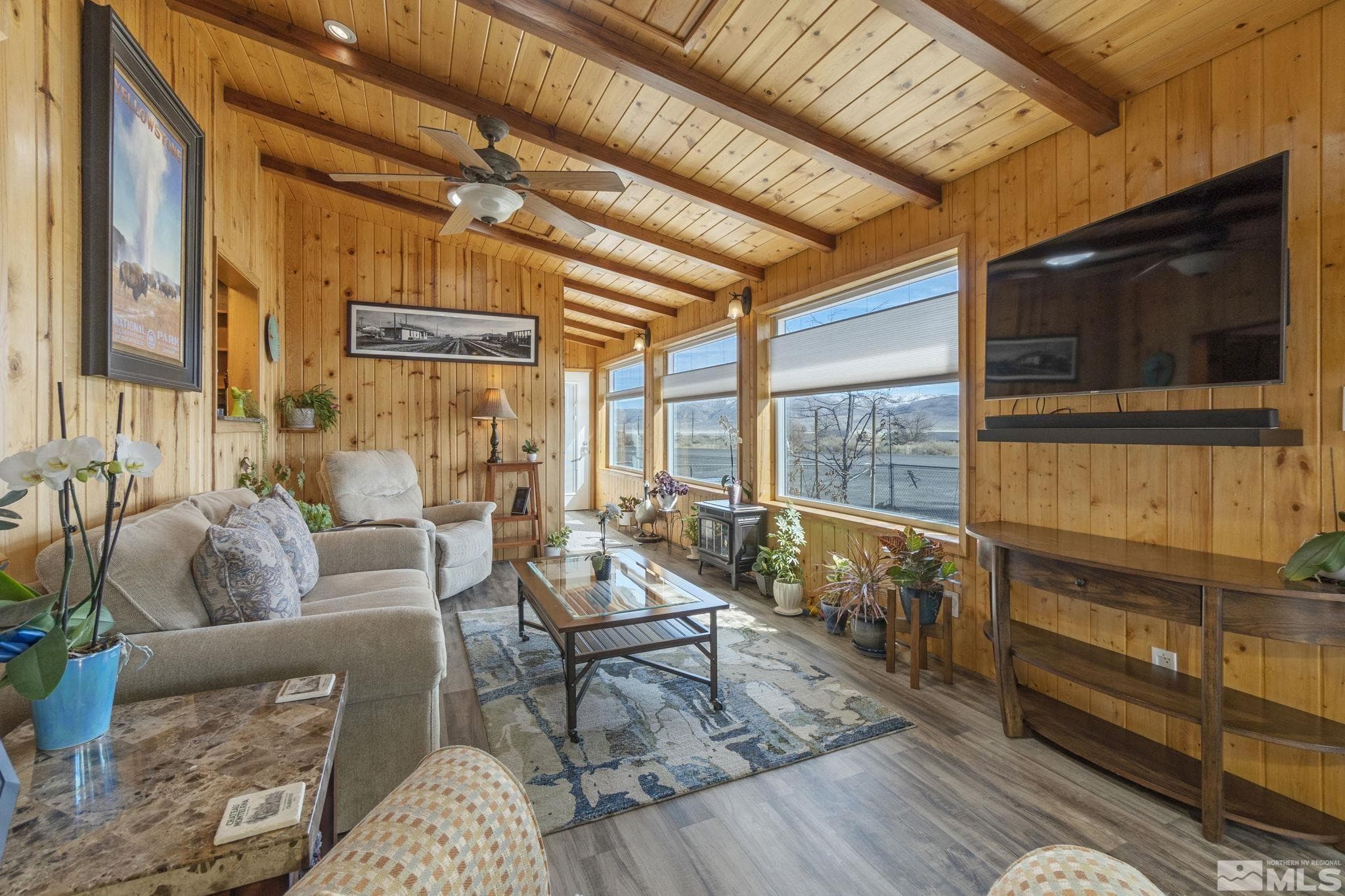 525 MAIN ST - Photo 4