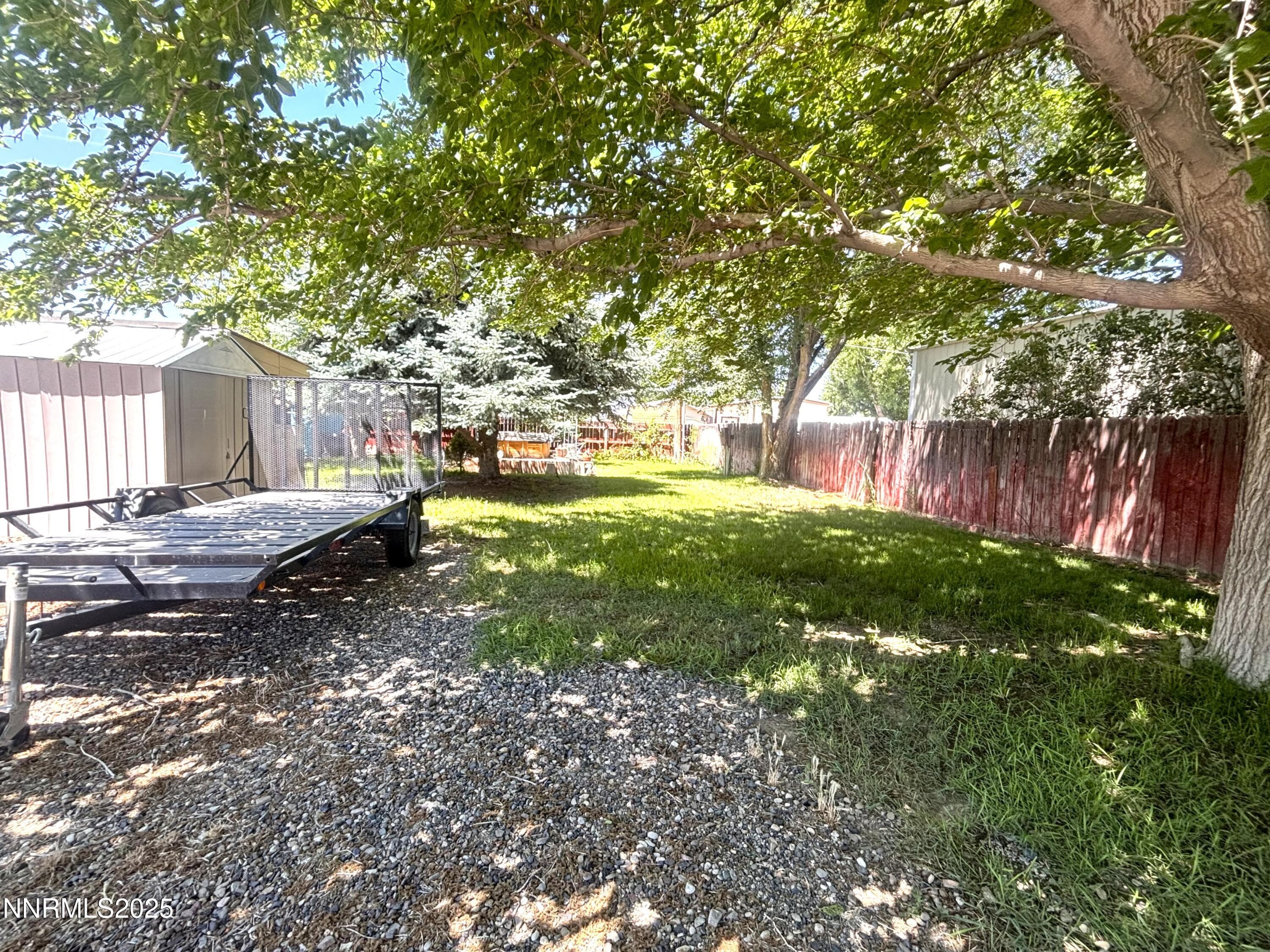 218 & 220 MIDDLEGATE DR - Photo 5