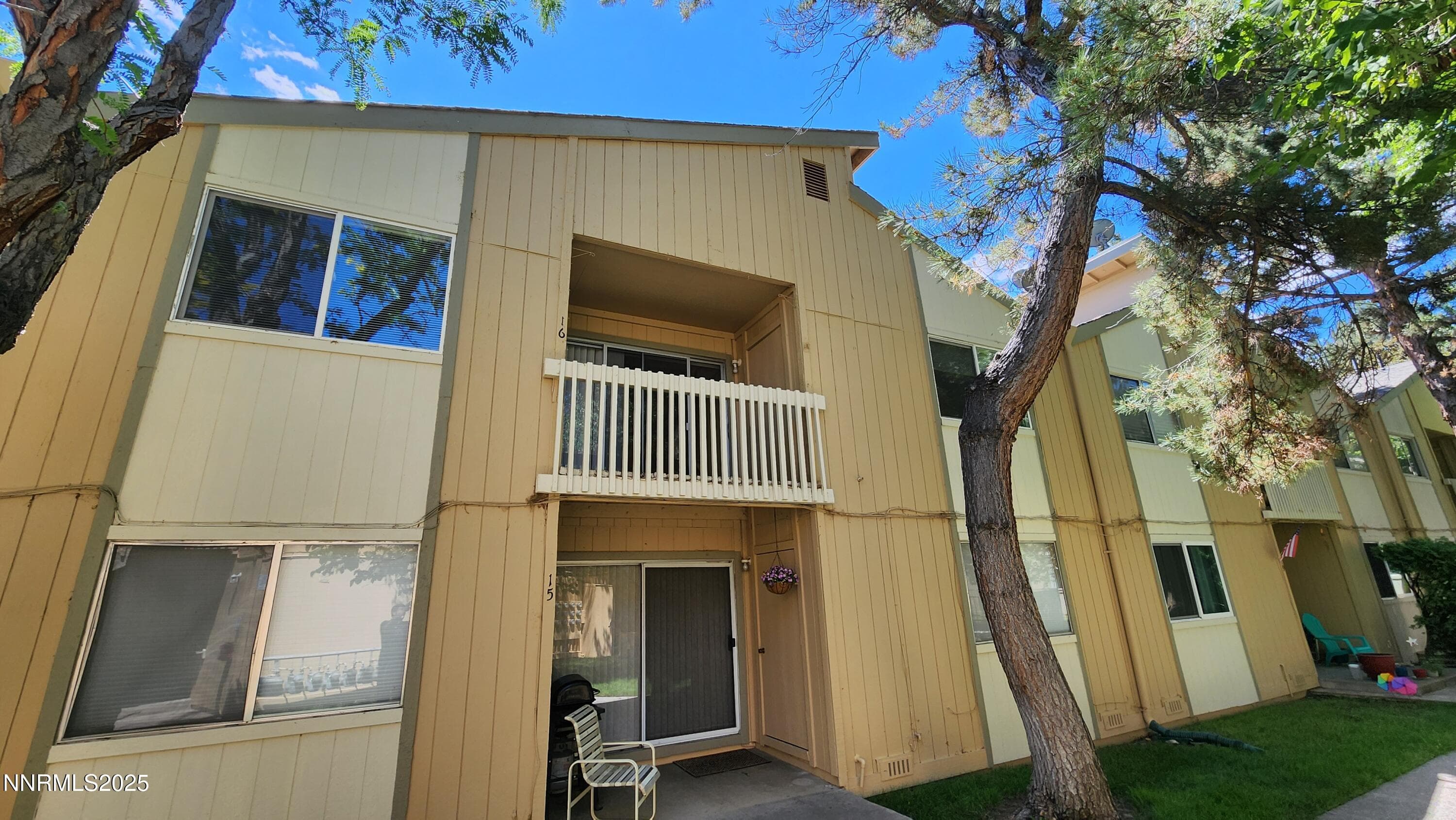2300 Dickerson Rd 16 — photo 1