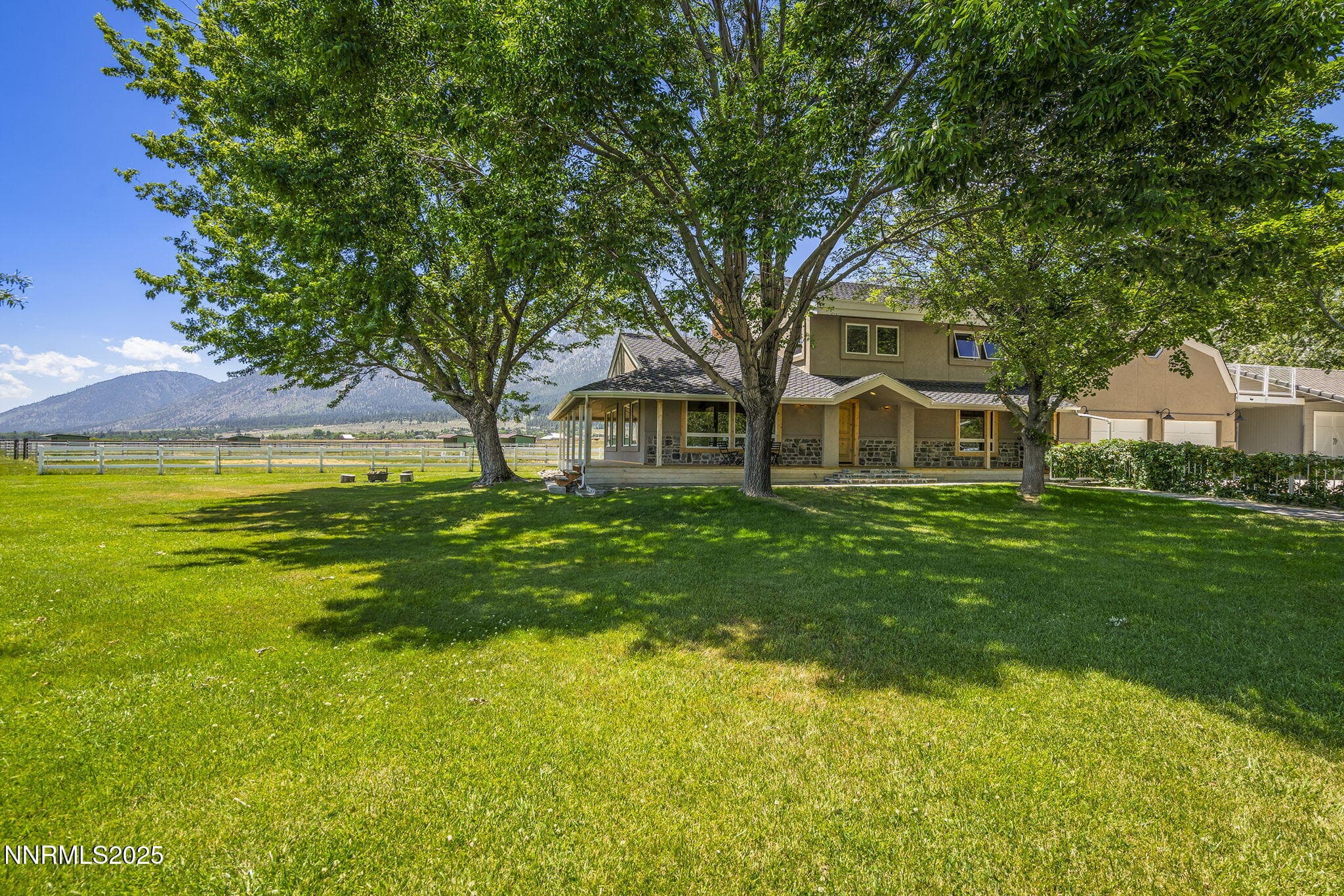 389 MOTTSVILLE LN - Photo 3