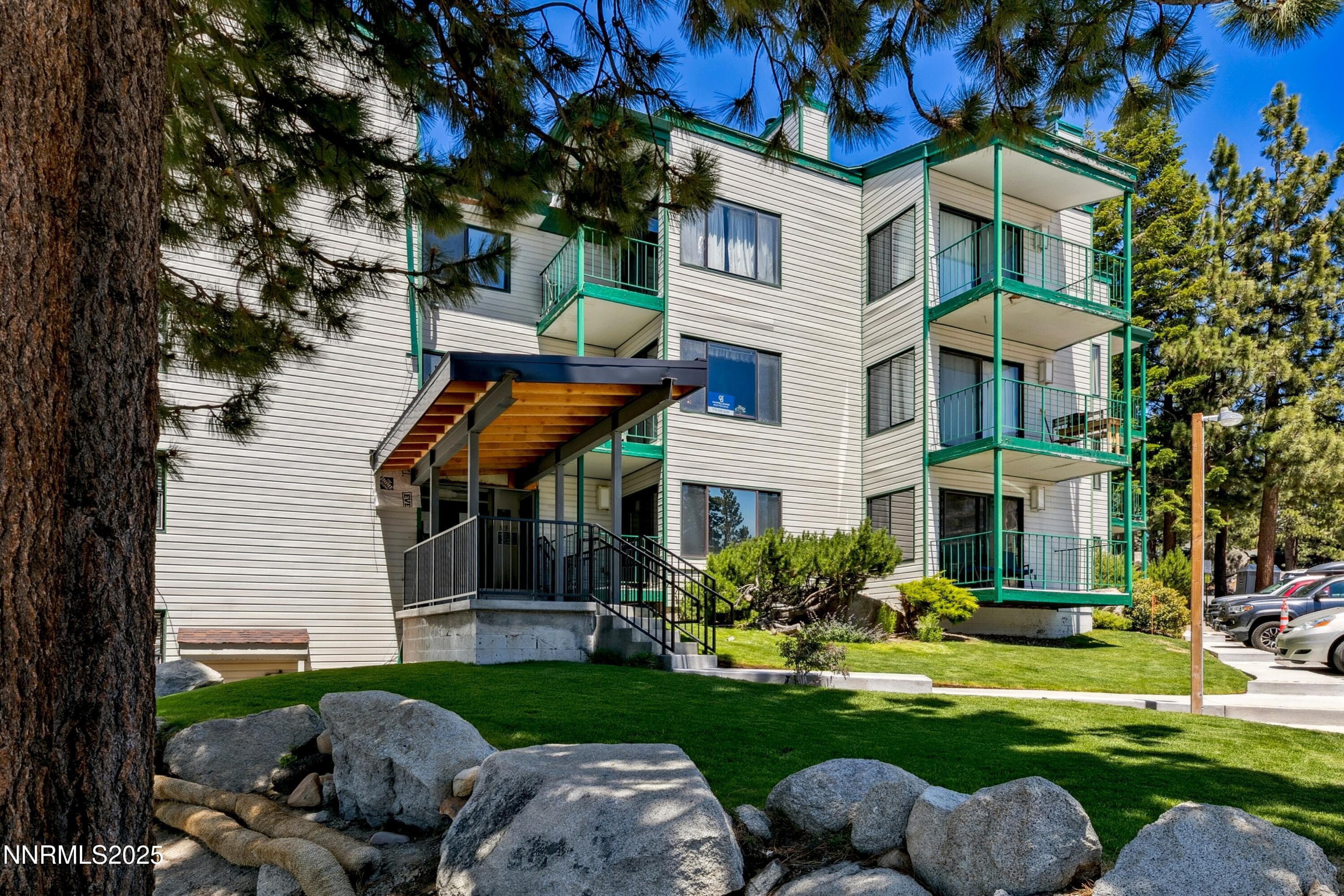 313 Tramway Dr 20 — photo 1