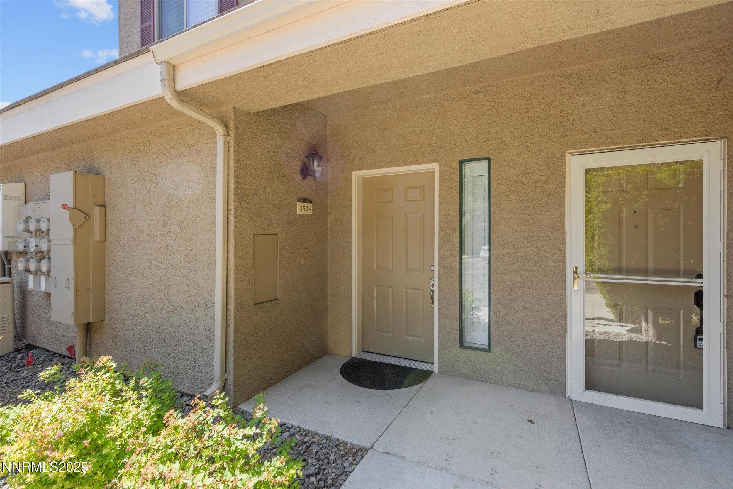 900 South Meadows Parkway 1524 — photo 2