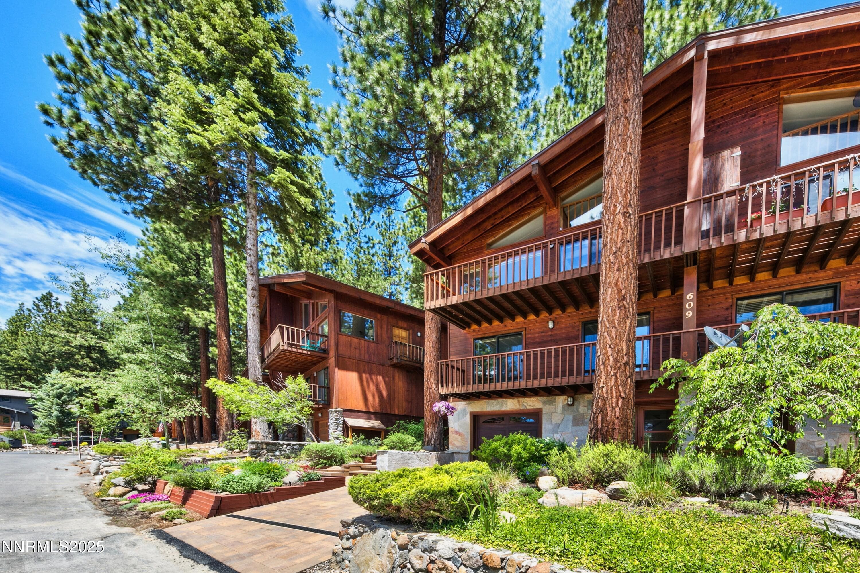 609 Lariat Circle 2 — photo 2