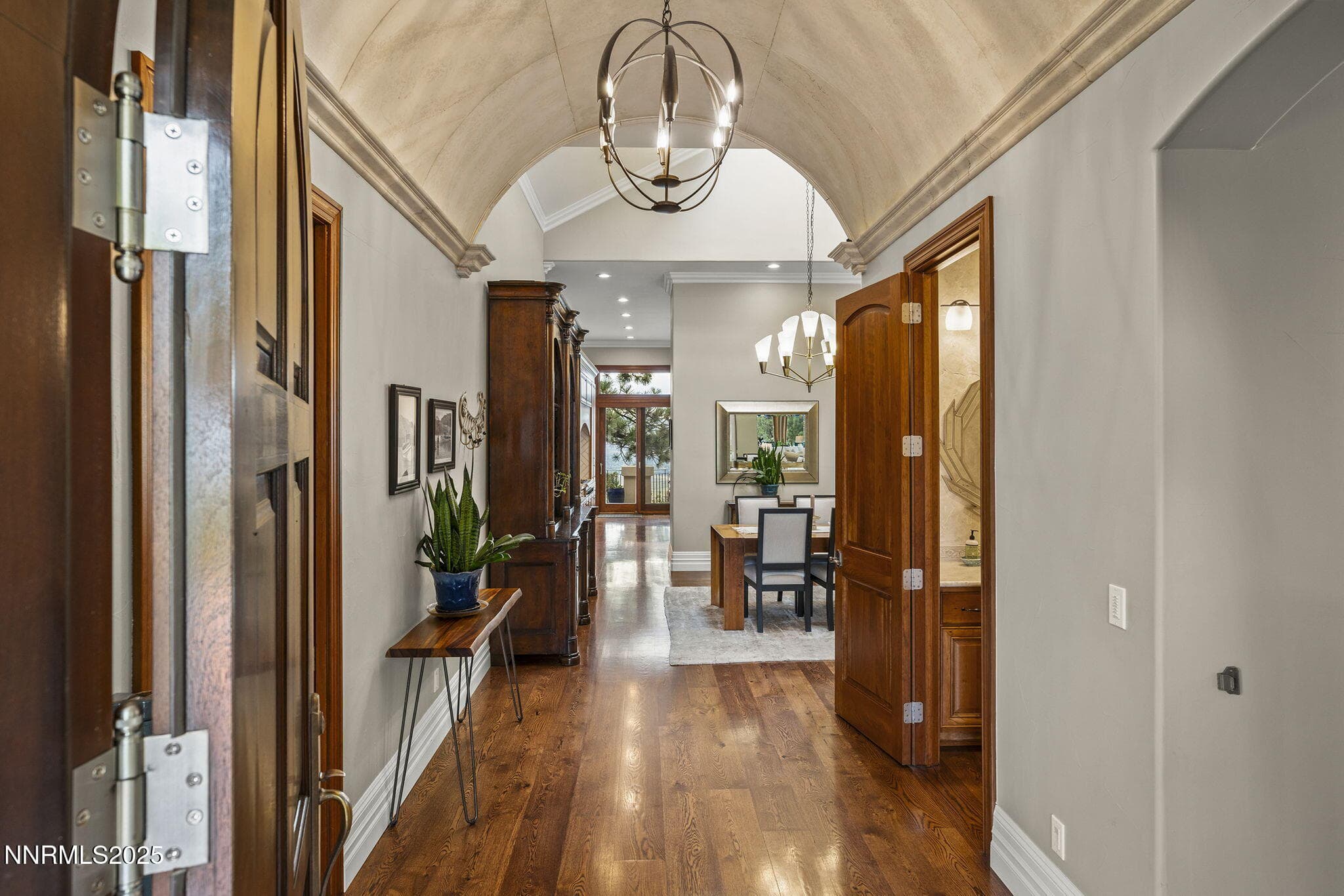 370 TIMBERLAKE CT - Photo 2