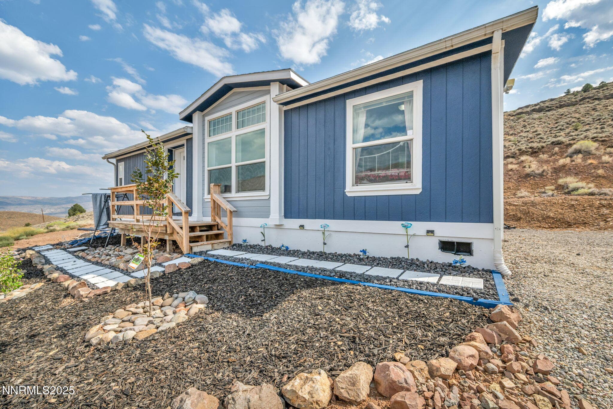3935 Sandstone Dr — photo 2