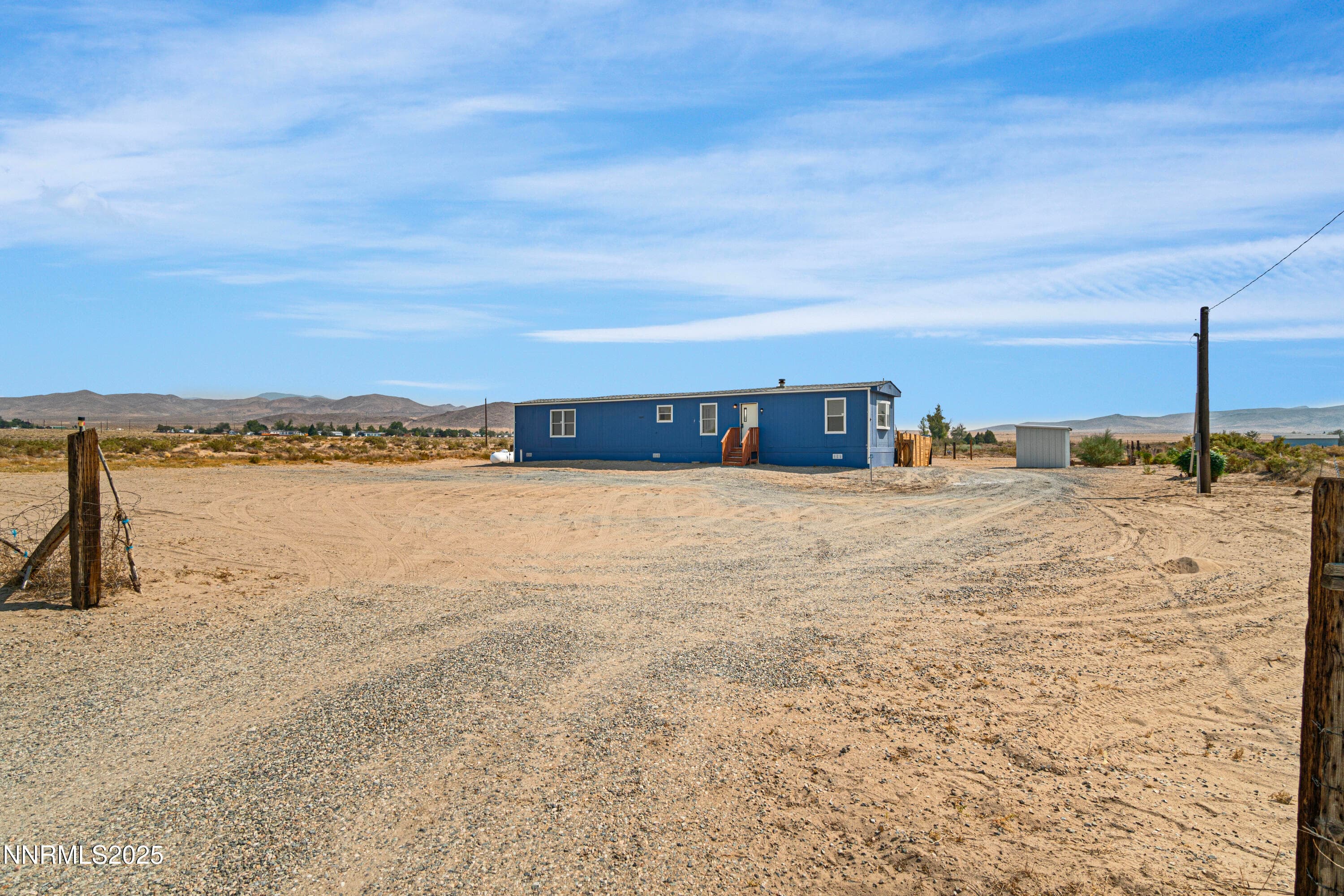 9 Stanley Ln — photo 1