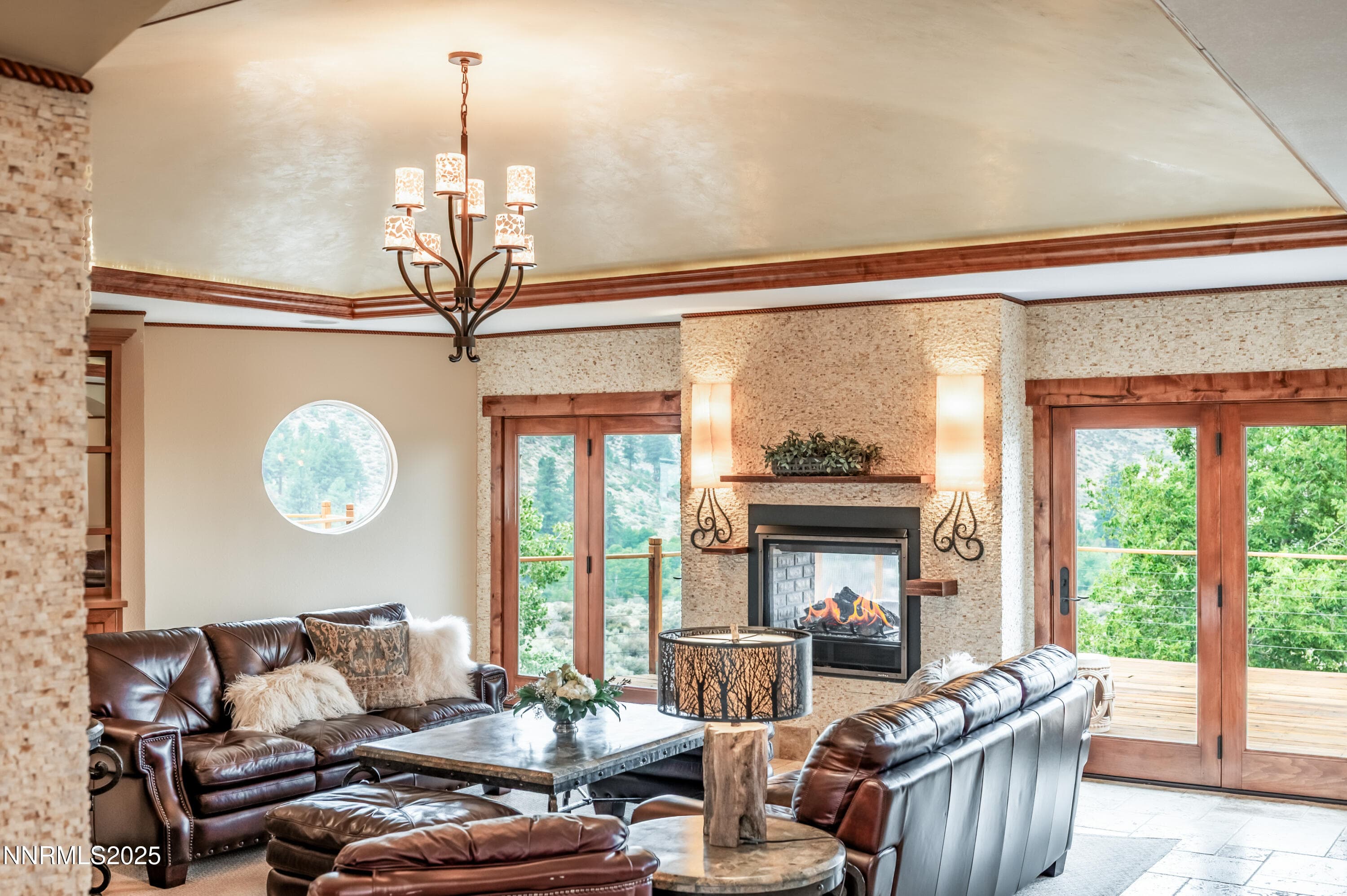 8045 LIST COUNTRY RD - Photo 4