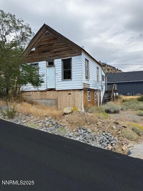 120 Carson St — photo 1