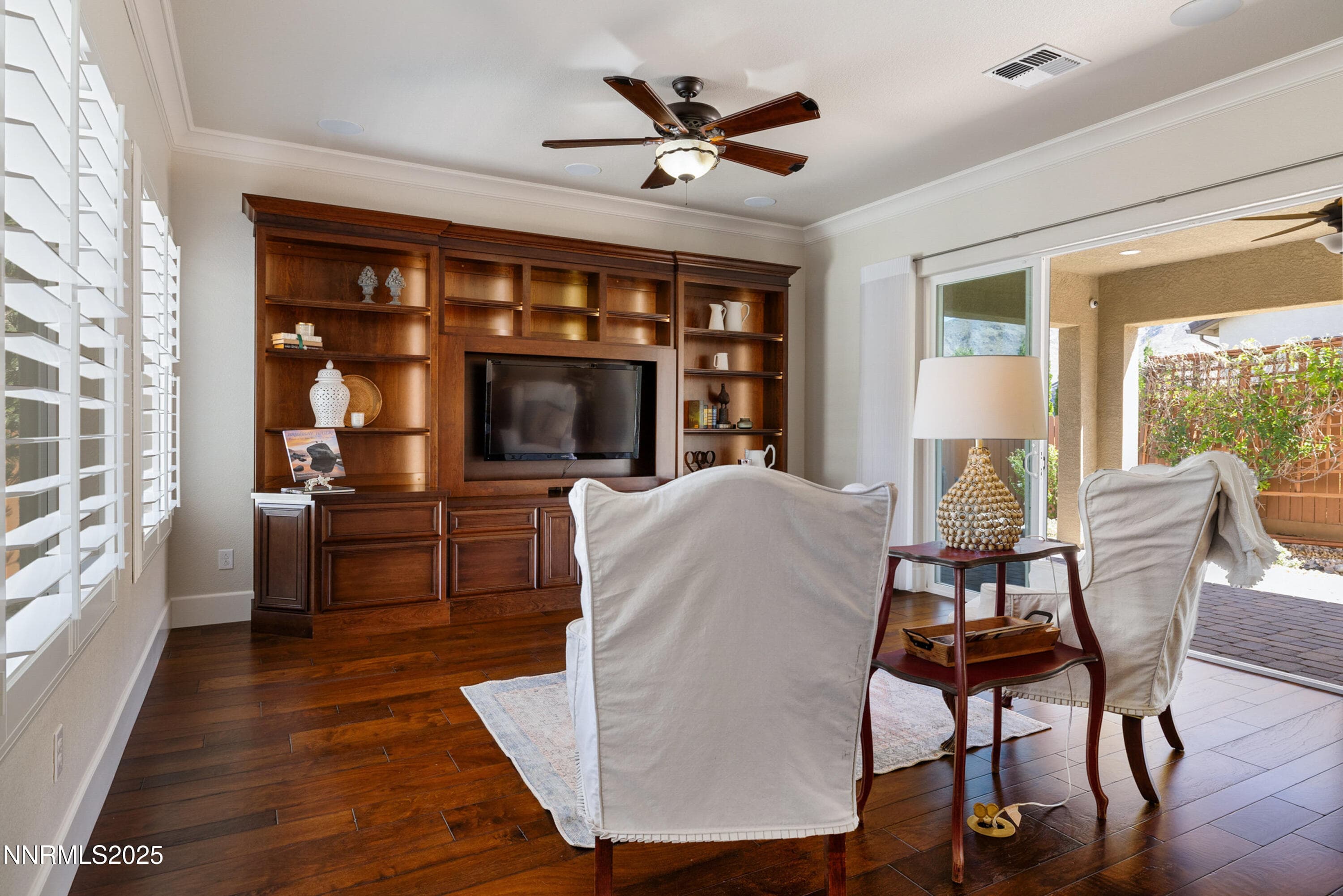 2220 ARPAGOS LN - See more photos