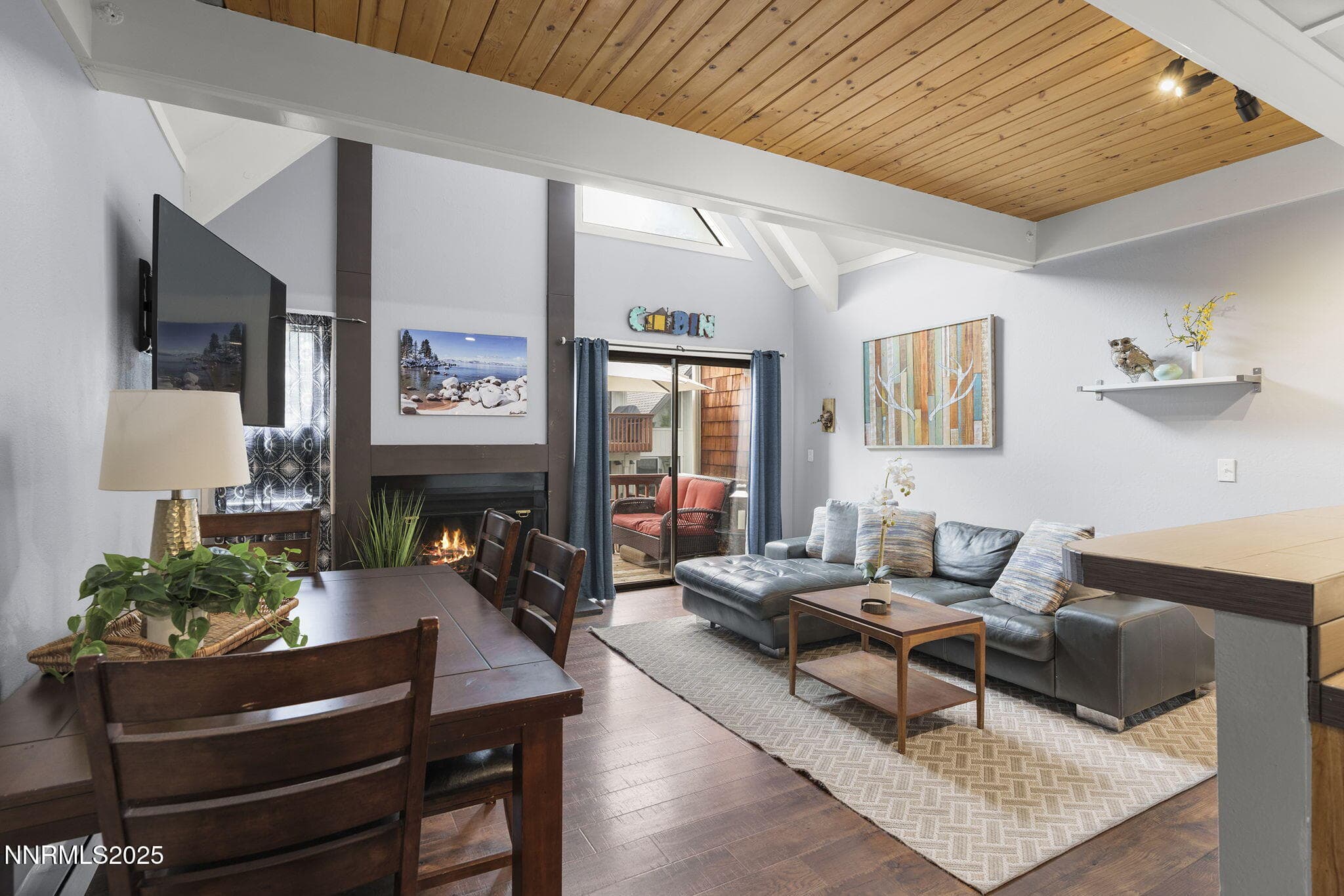 989 TAHOE BLVD - Photo 2
