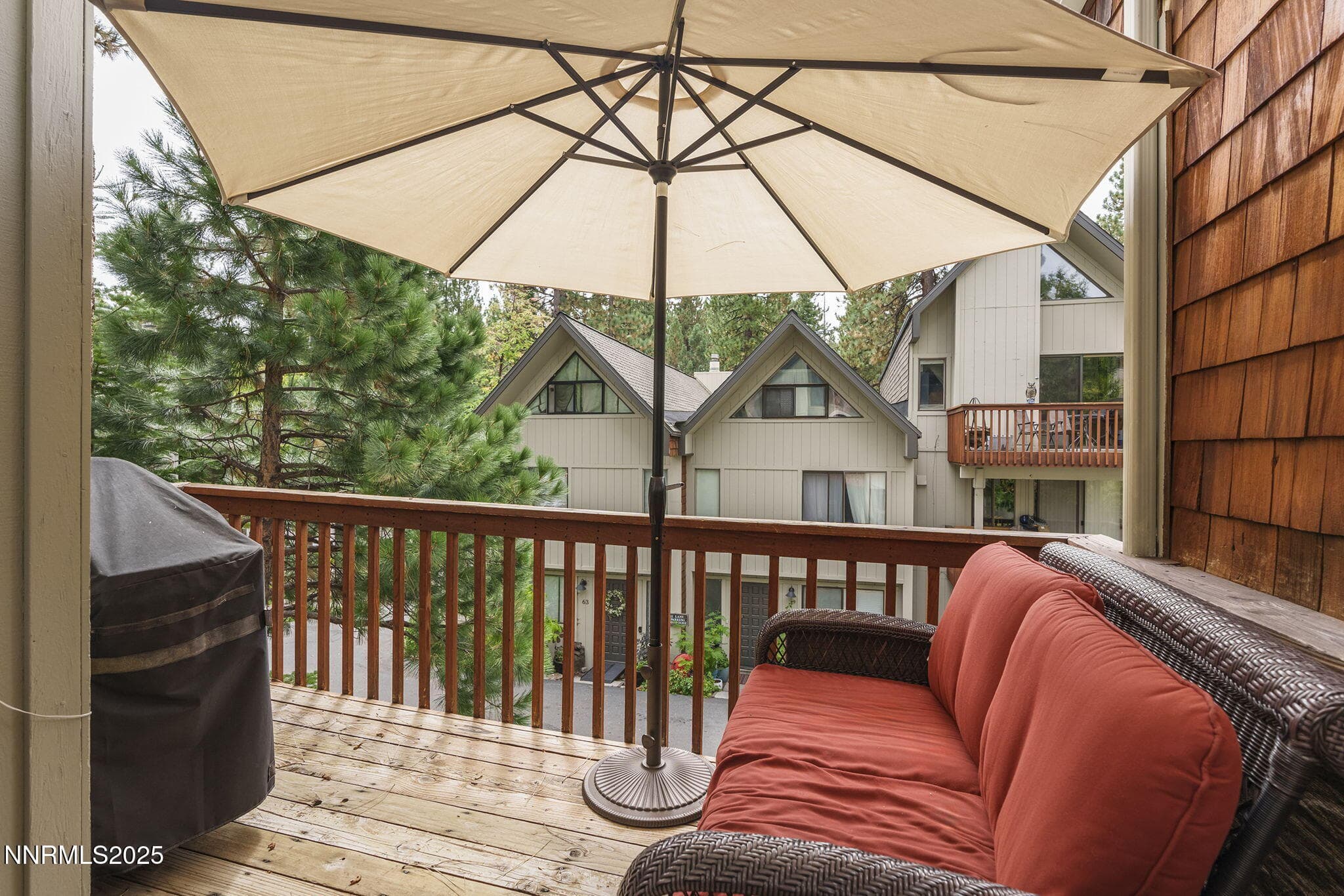989 TAHOE BLVD - Photo 10