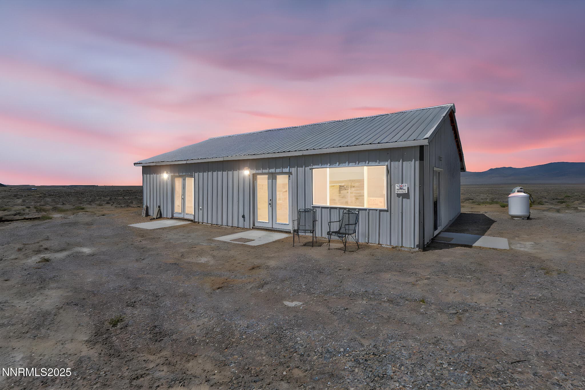 14995 Coal Canyon Rd — photo 1