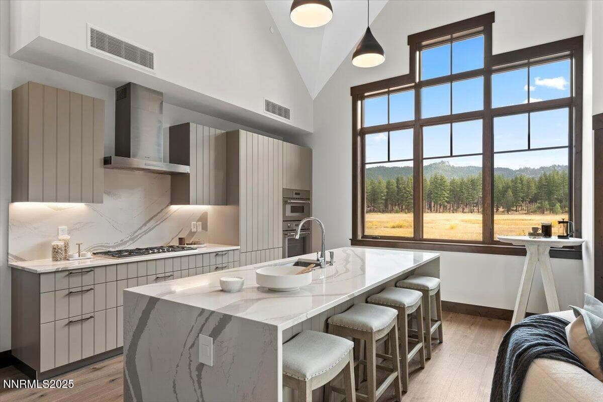 36 Beach Club Dr 606 — photo 2