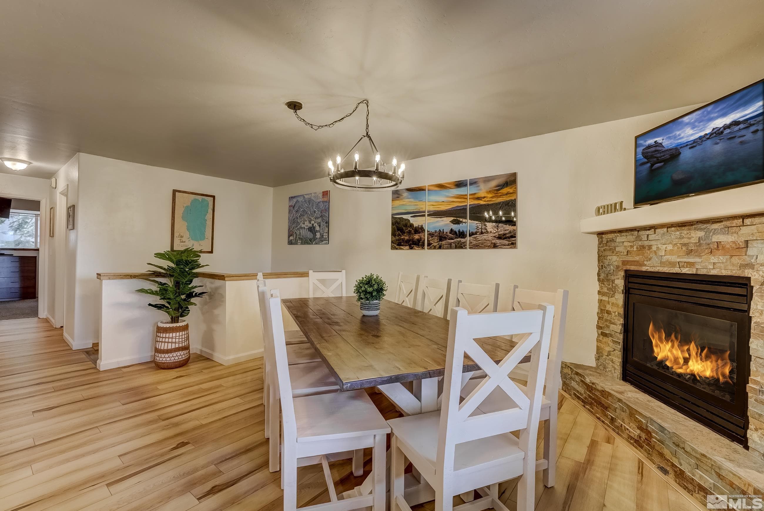 758 Milky Way Ct B — photo 2