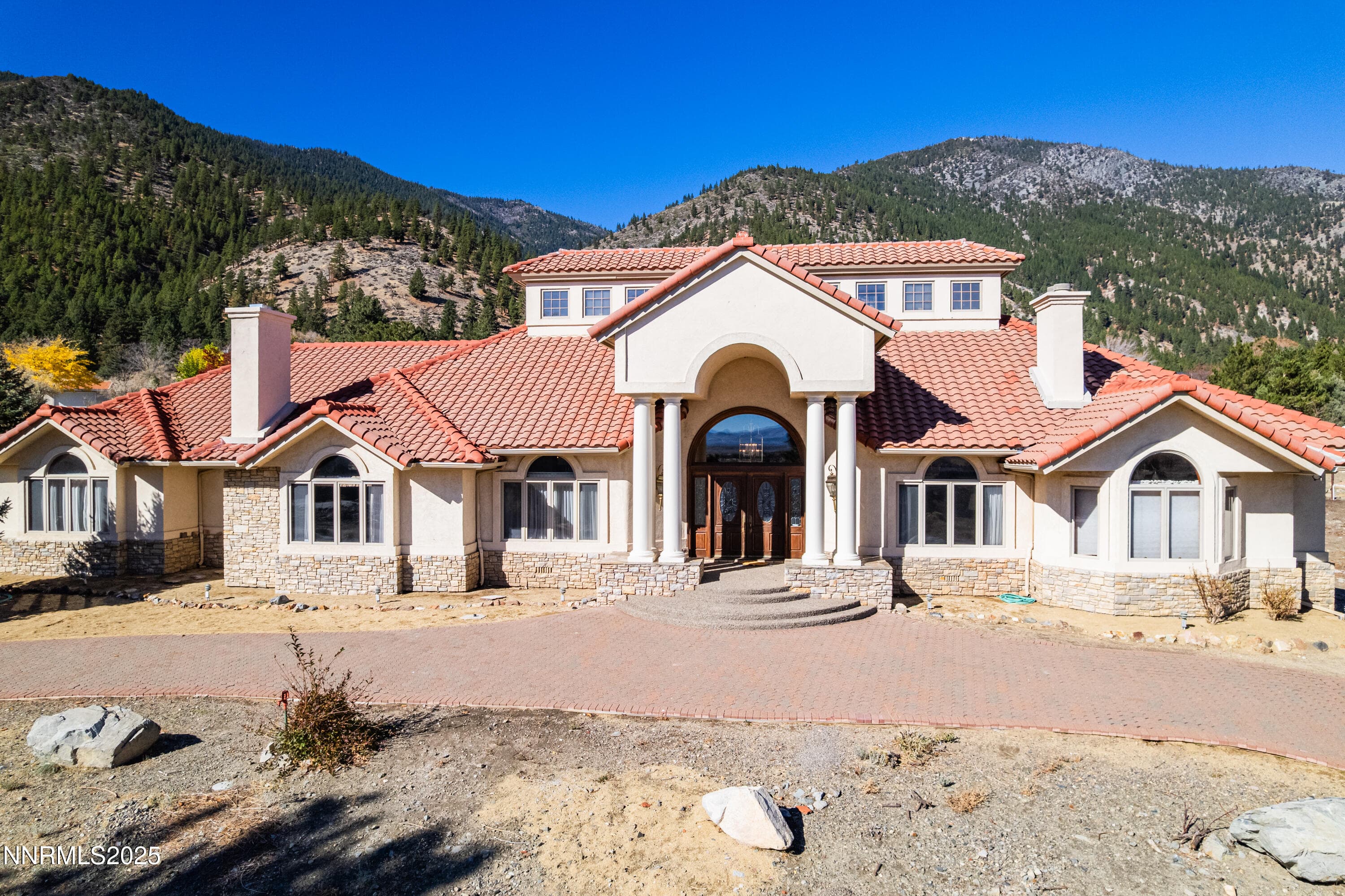 212 TRAIL CT - Photo 3