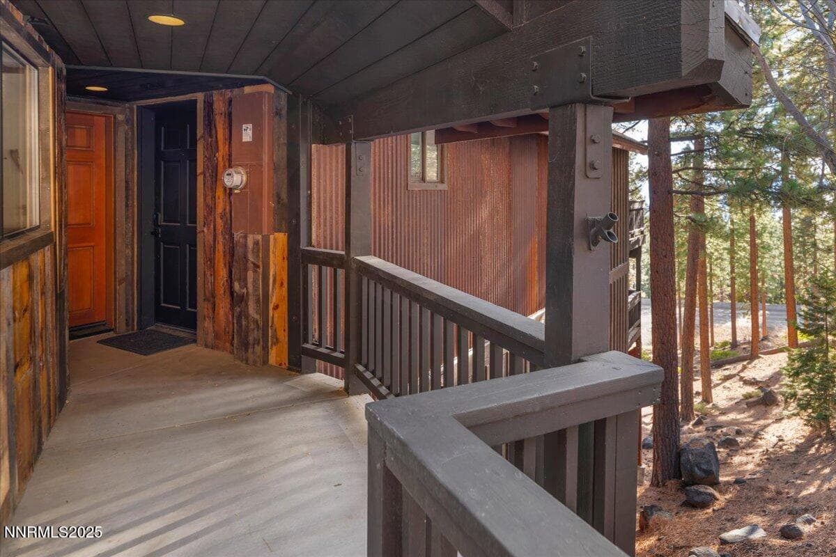 701 TYNER WAY - Photo 3