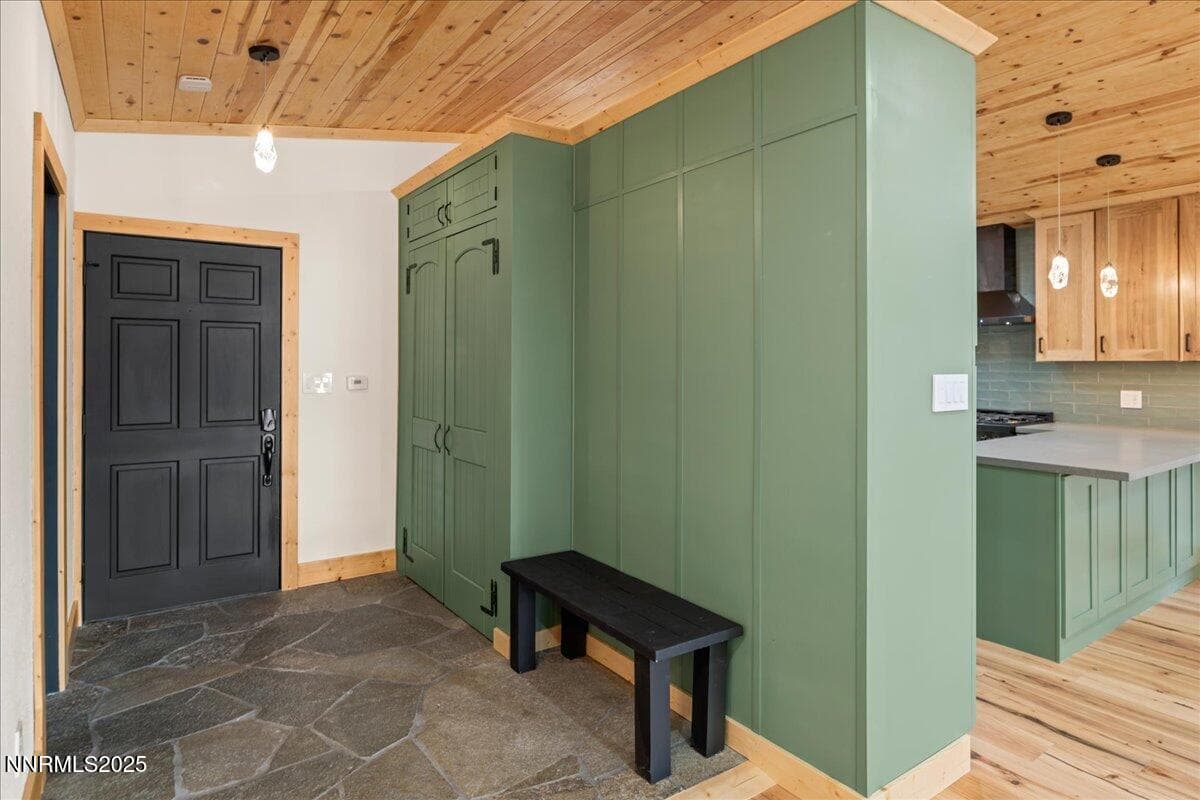 701 TYNER WAY - Photo 4