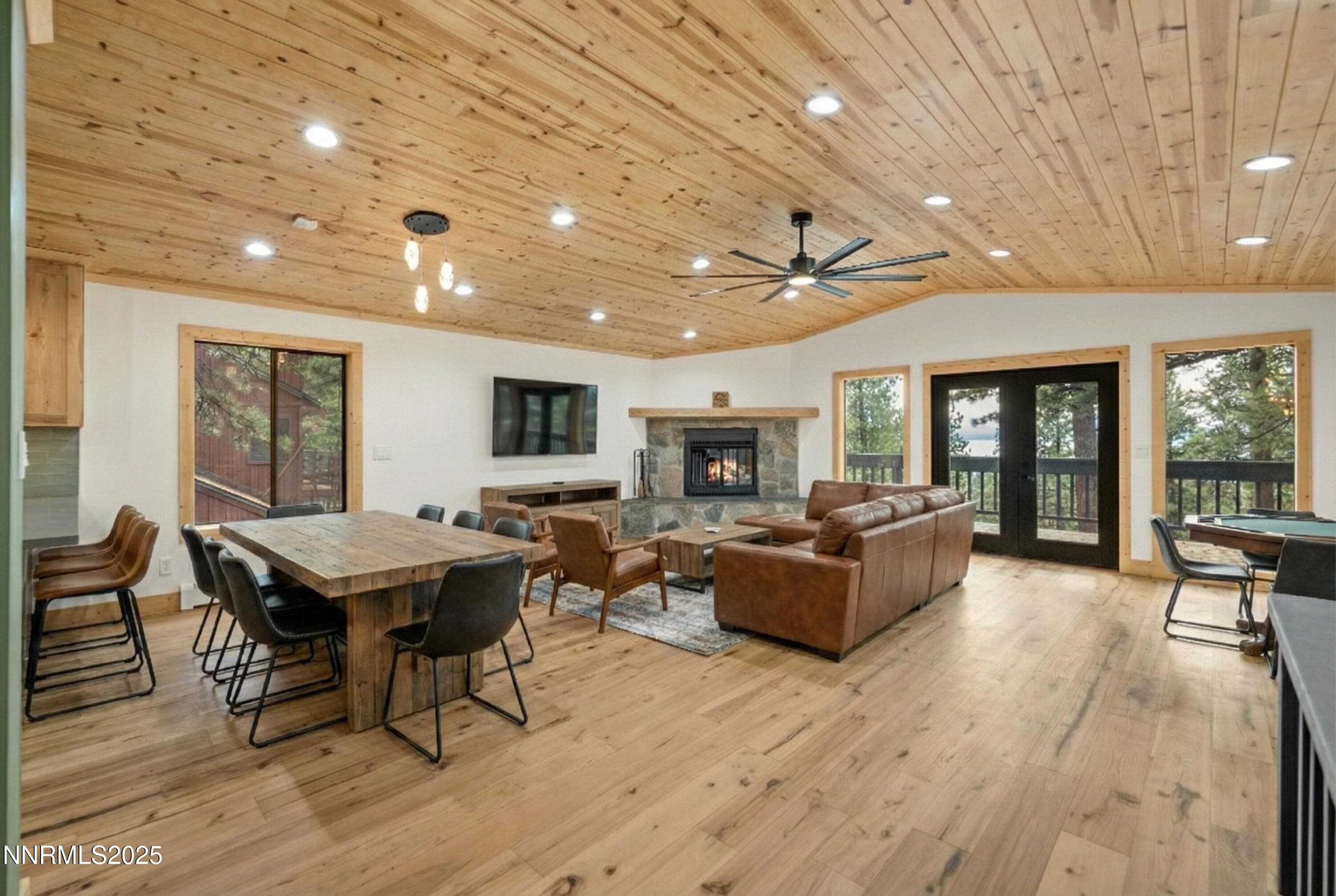701 TYNER WAY - See more photos