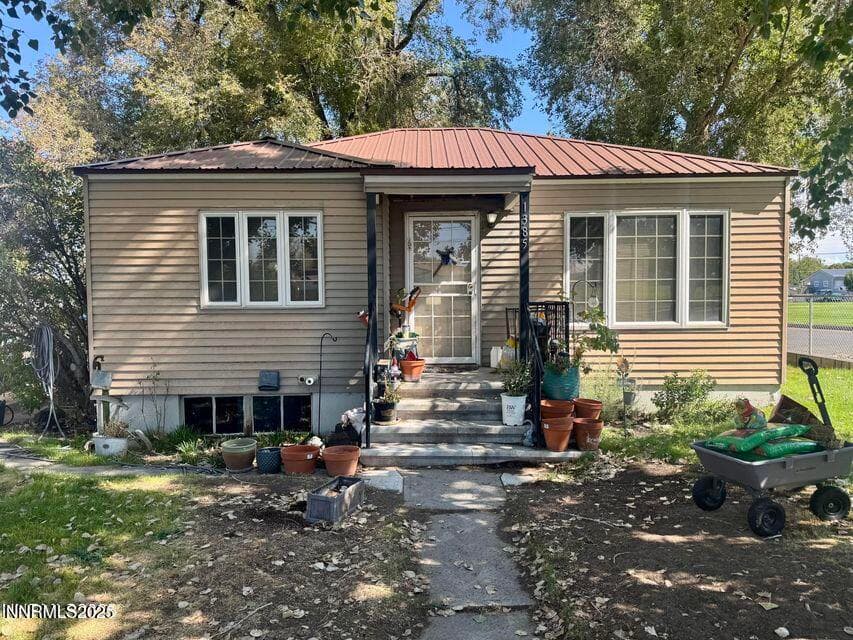 1385 S Bridge St — photo 2