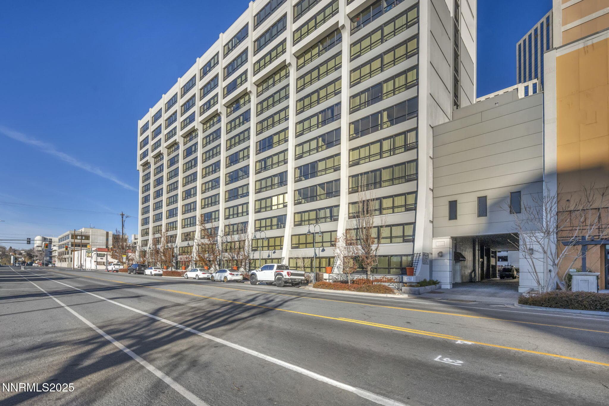 450 N Arlington Ave UNIT 602 — photo 1
